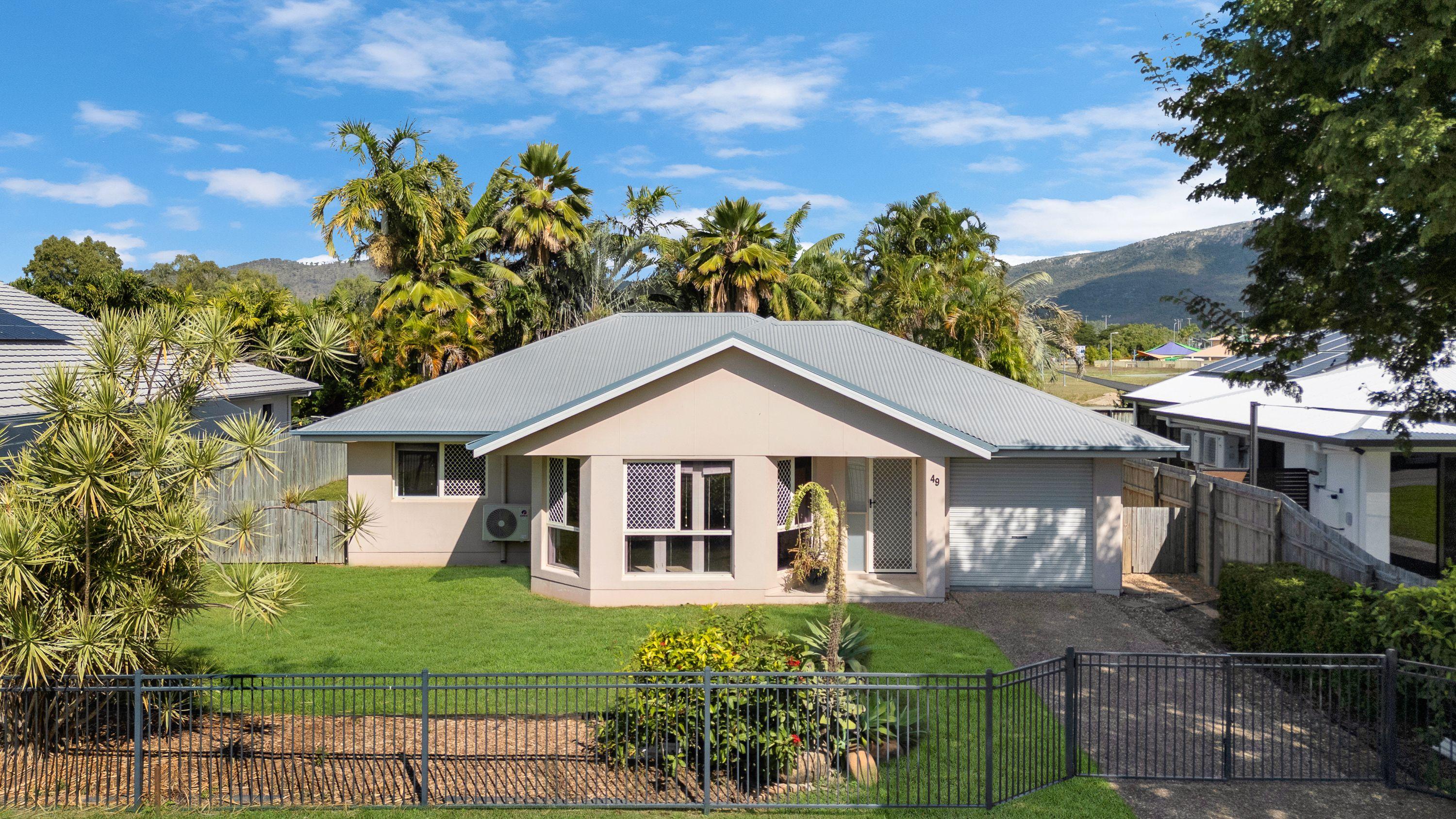 Prop-GPT: House: QLD Idalia, QLD 4811 Home For Rent