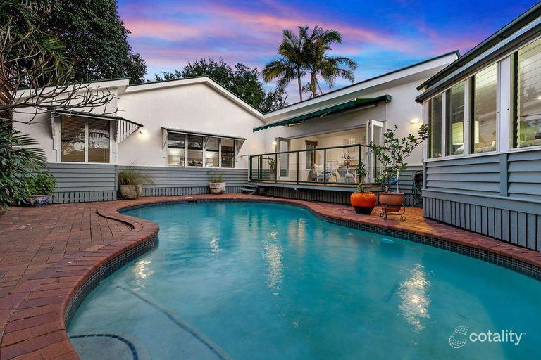 Prop-GPT: House: QLD Bulimba, QLD 4171 Queensland 4171