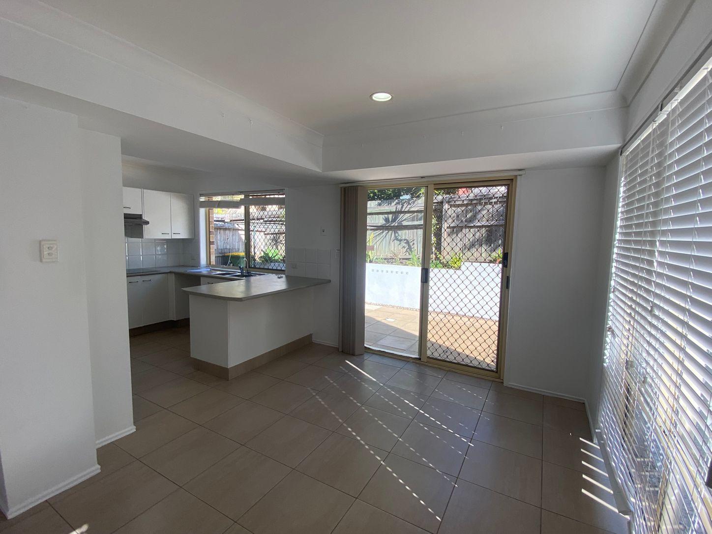 3/33-35 Ward Street, SOUTHPORT, QLD 4215 - Townhouse for Rent - harcourts.net