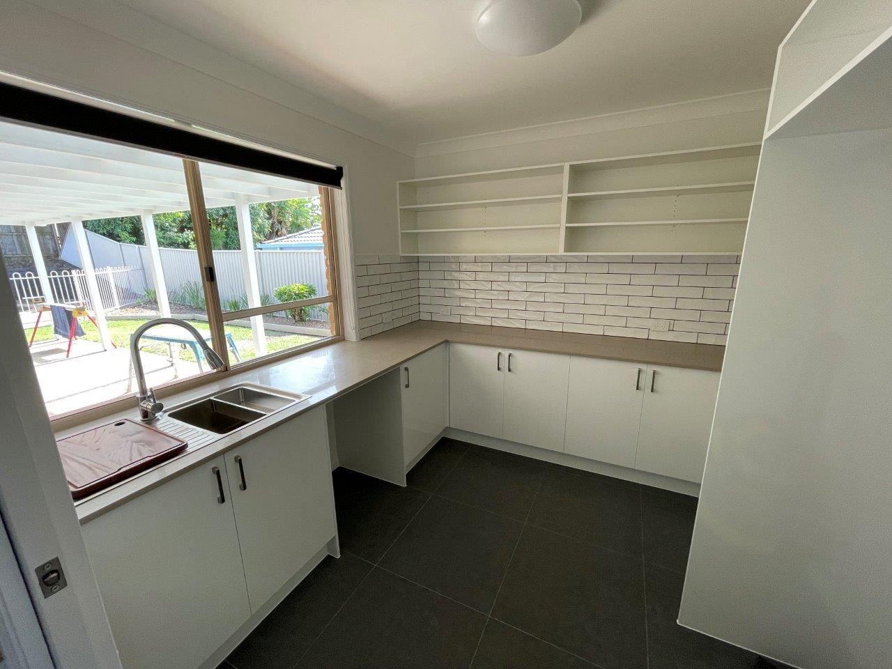 House for Rent: Parkwood, QLD 4214, QLD, 4214