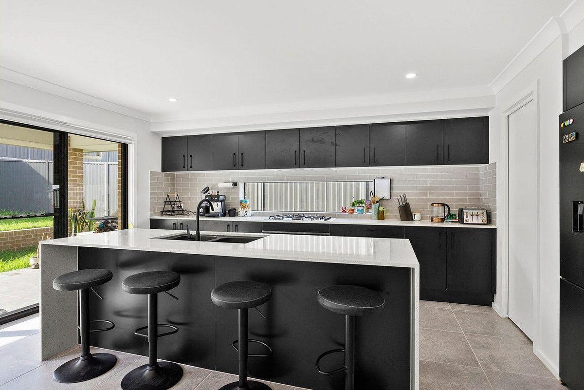 House for Rent: Calderwood, NSW 2527, NSW, 2527