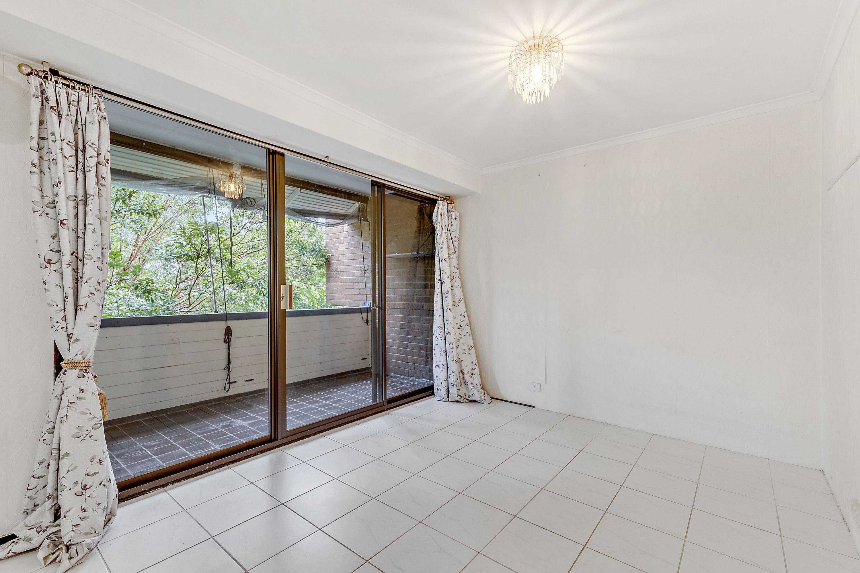 Apartment for Rent: Lyneham, ACT 2602, ACT, 2602