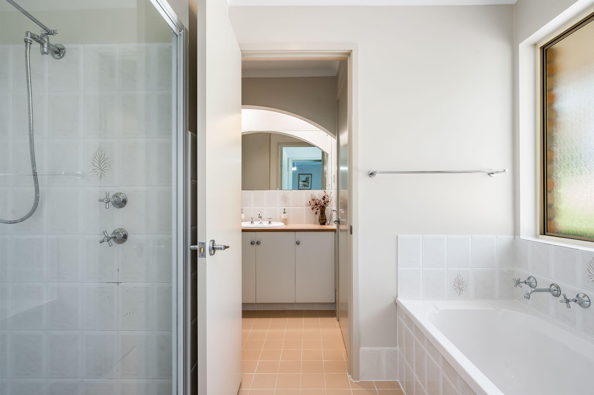 The Perfect Location - Just waiting for you!