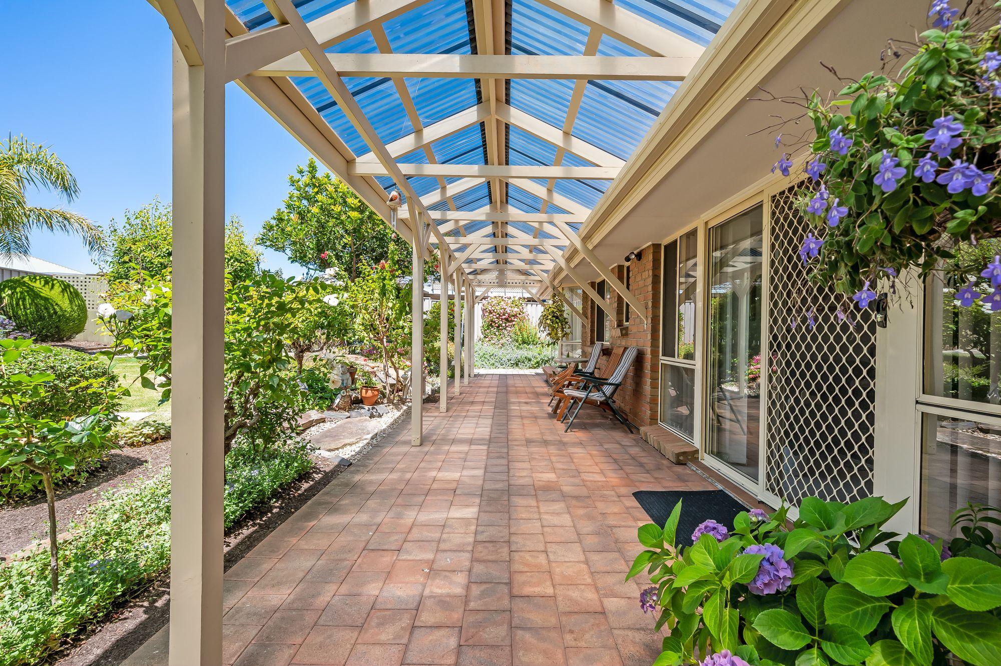 The Perfect Location - Just waiting for you!