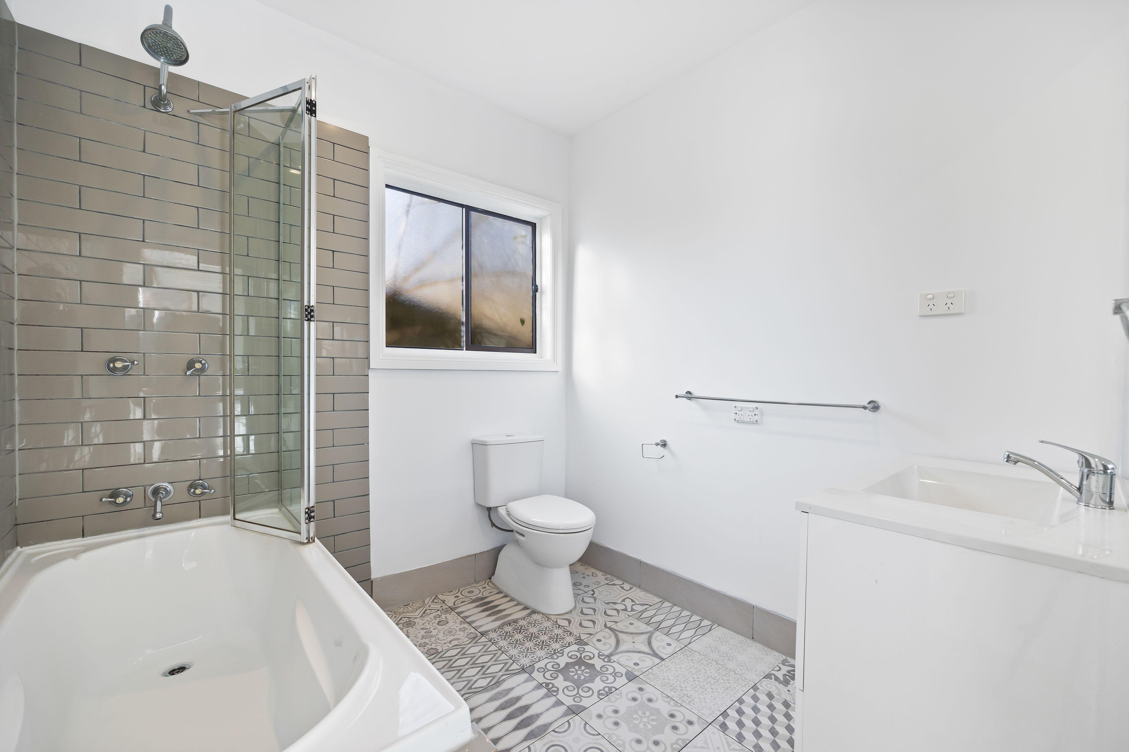 House for Rent: Ballarat East, VIC 3350, VIC, 3350