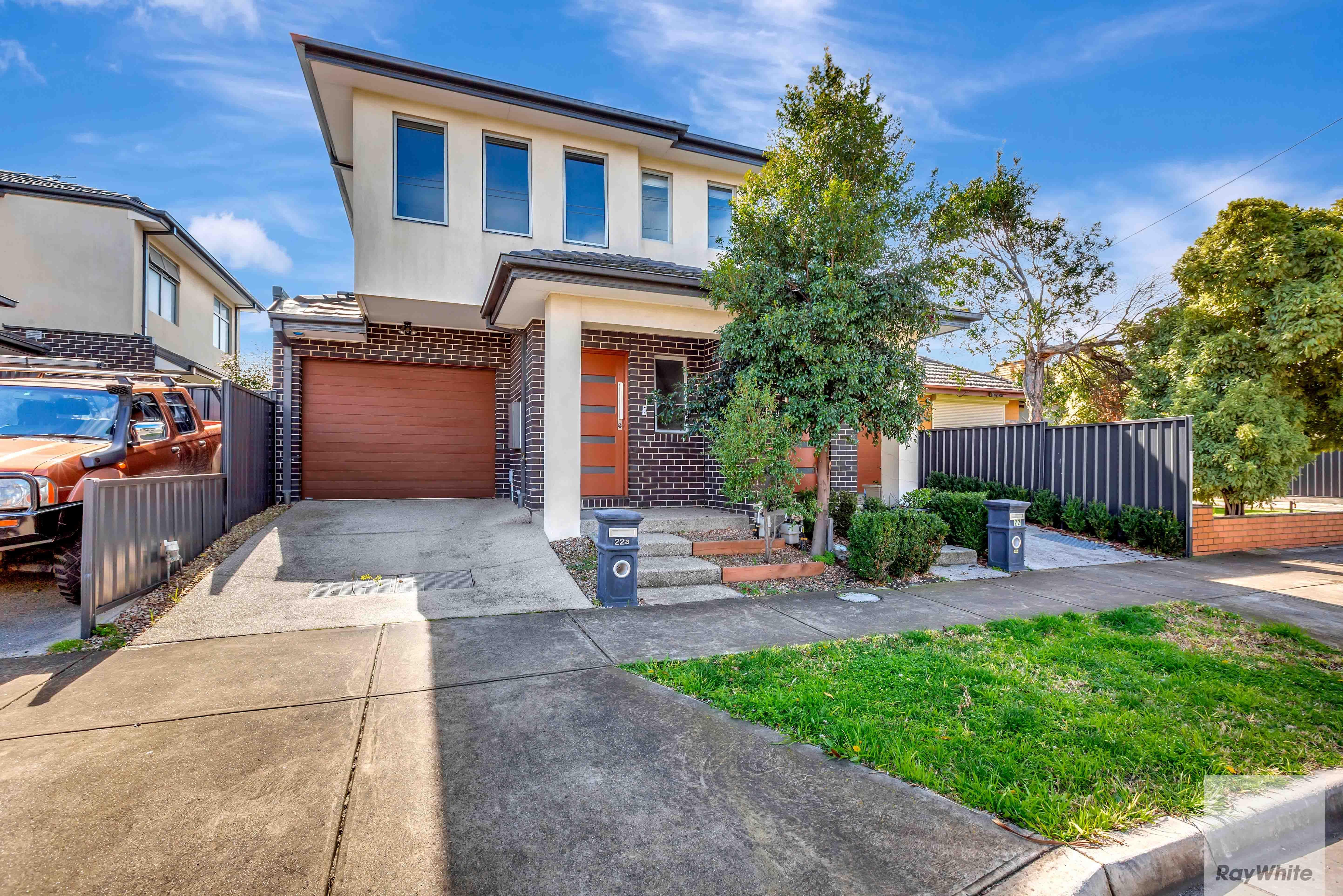 Prop-GPT: Townhouse: VIC Hadfield, VIC 3046 Home For Rent