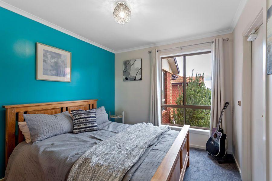 Townhouse for Rent: Brunswick West, VIC 3055, VIC, 3055