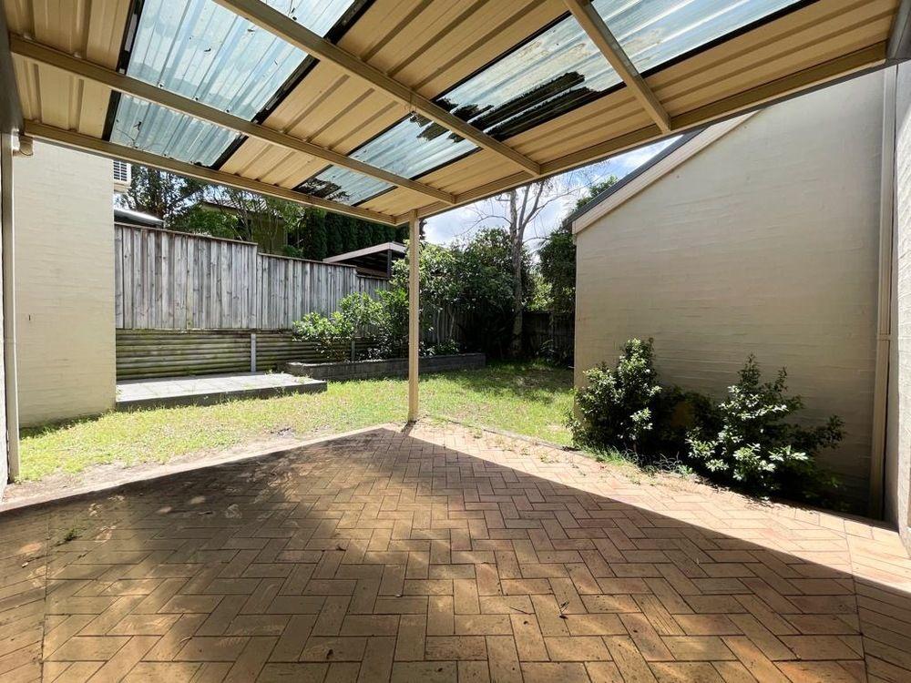 House for Rent: Glenfield, NSW 2167, NSW, 2167