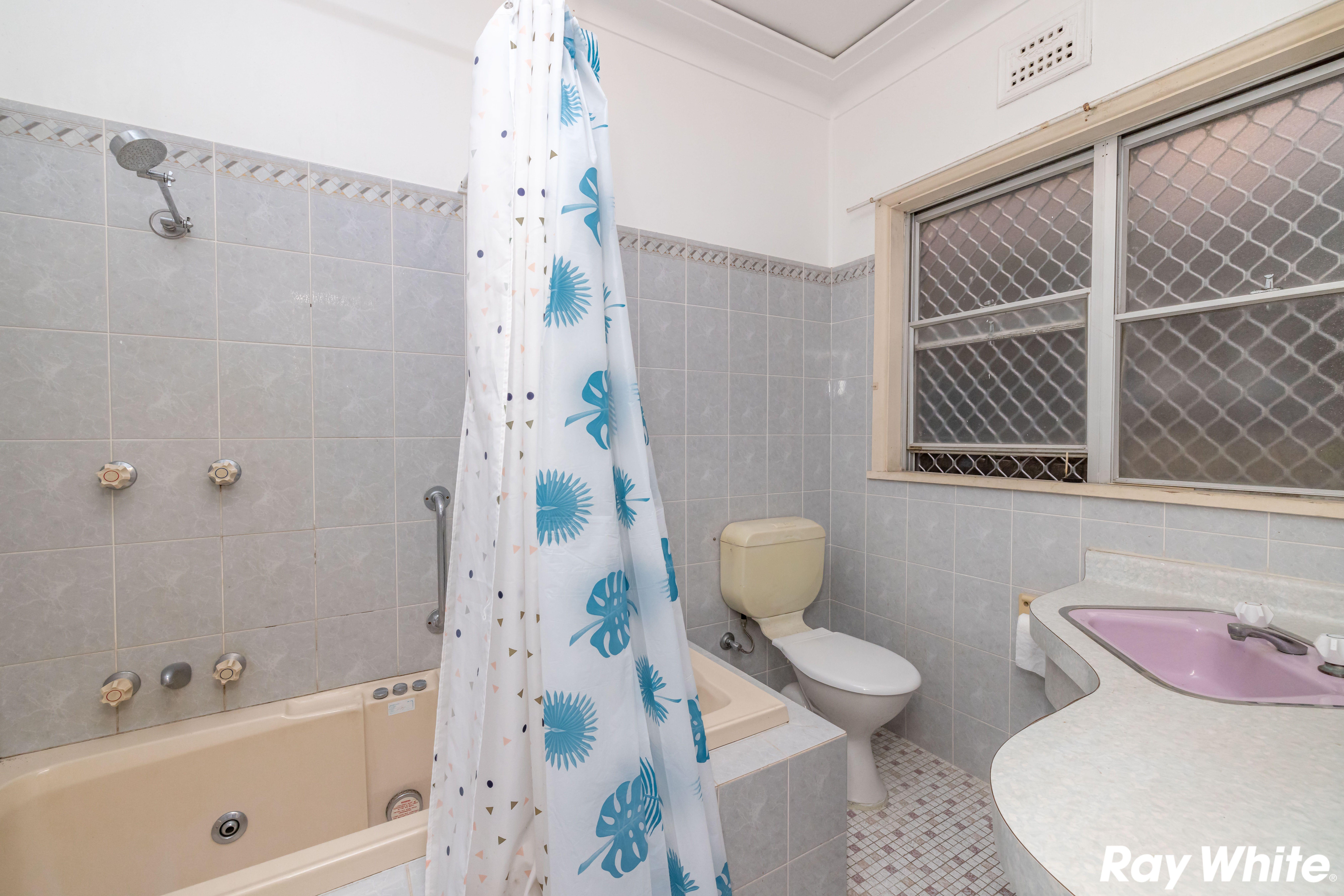 House for Rent: Forster, NSW 2428, NSW, 2428