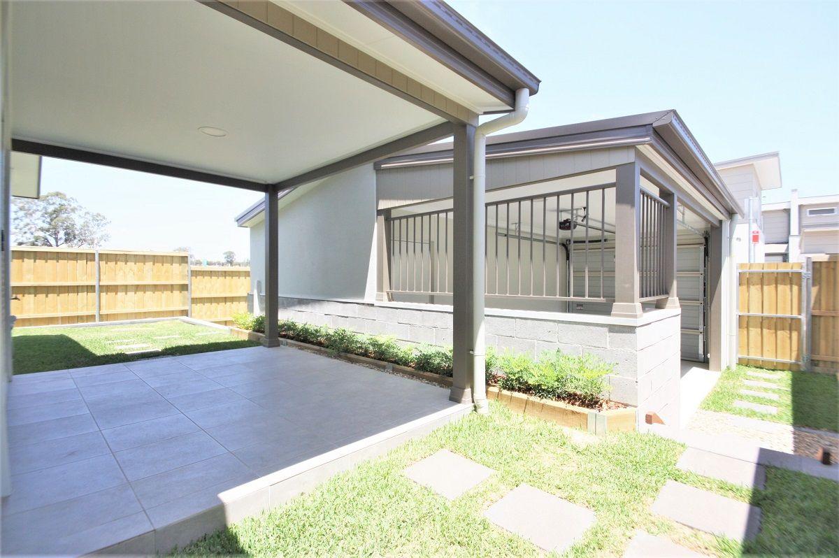 House for Rent: Elderslie, NSW 2570, NSW, 2570