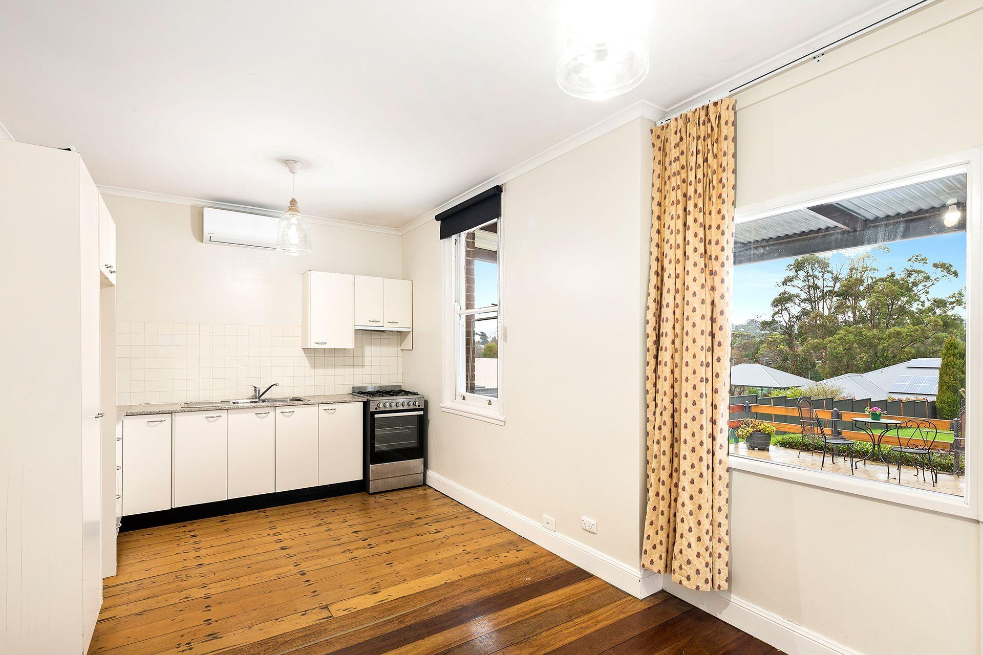 Prop-GPT: House: NSW Moss Vale, NSW 2577 Home For Rent