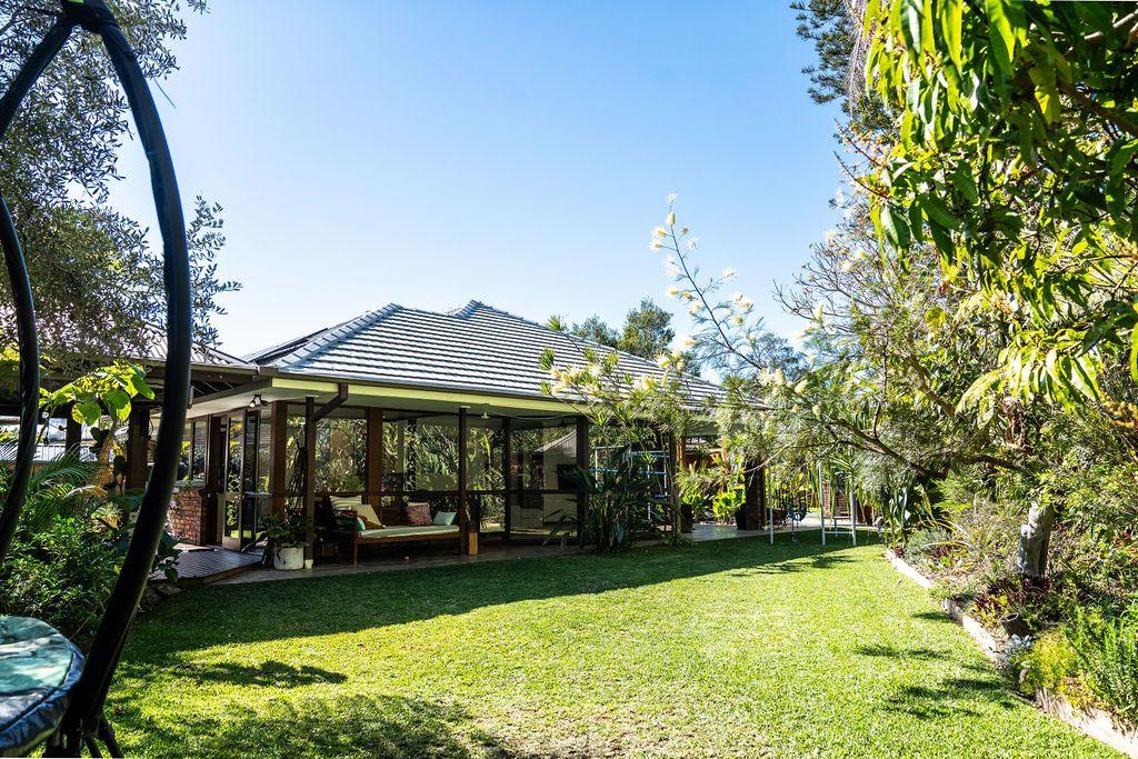 House for Rent: Emerald Beach, NSW 2456, NSW, 2456