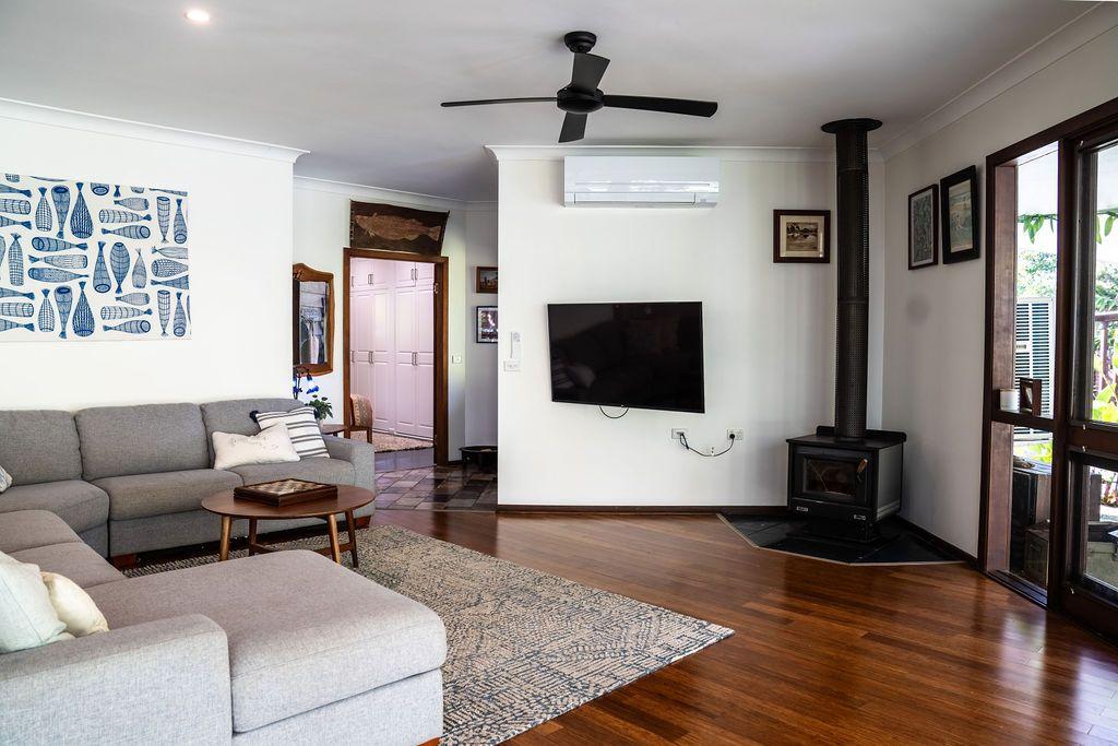 House for Rent: Emerald Beach, NSW 2456, NSW, 2456