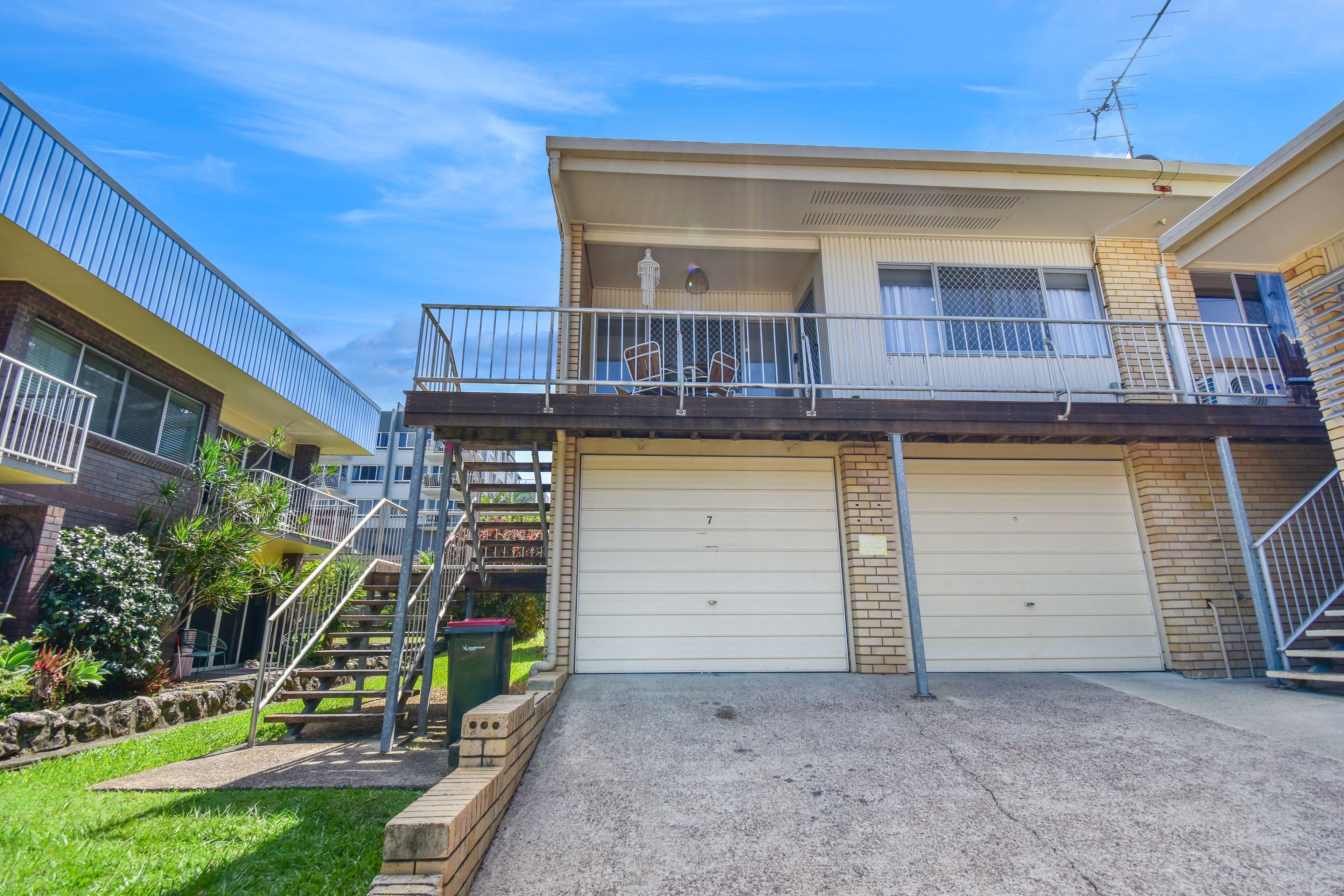 Prop-GPT: Unit: QLD Kings Beach, QLD 4551 Home For Rent