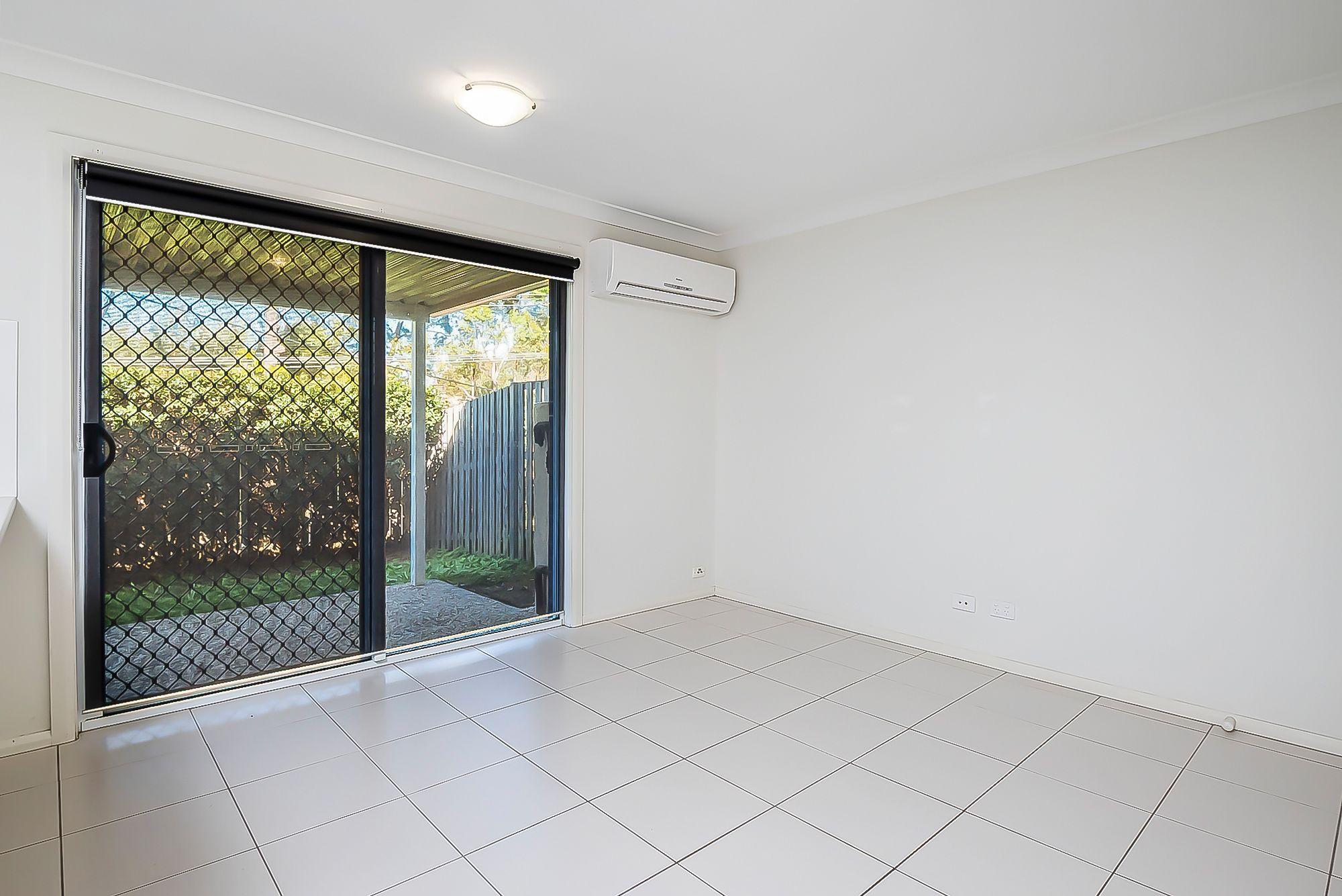 House for Rent: Doolandella, QLD 4077, QLD, 4077