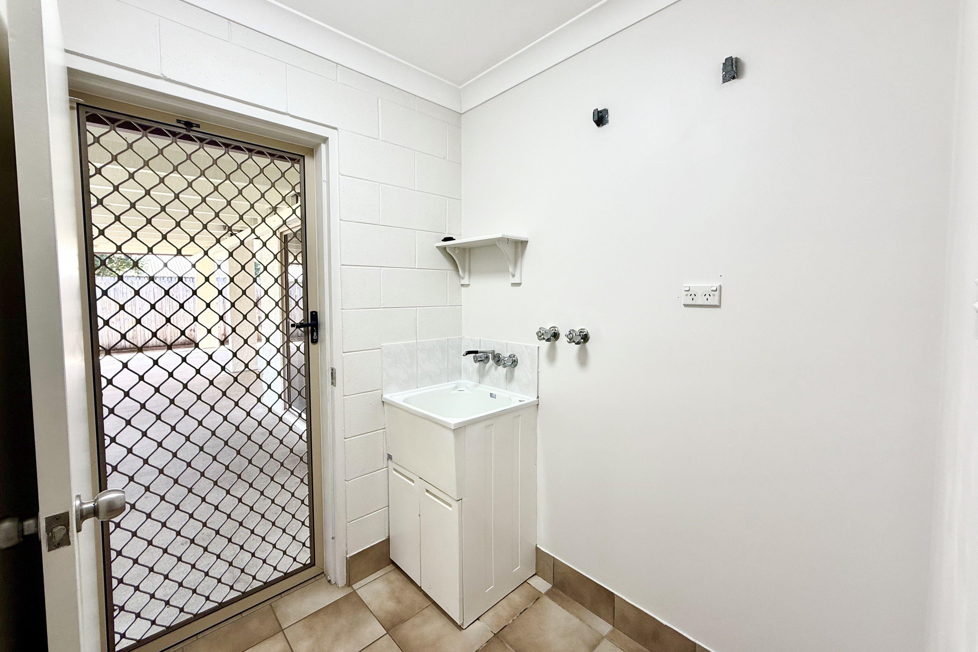House for Rent: Kelso, QLD 4815, QLD, 4815