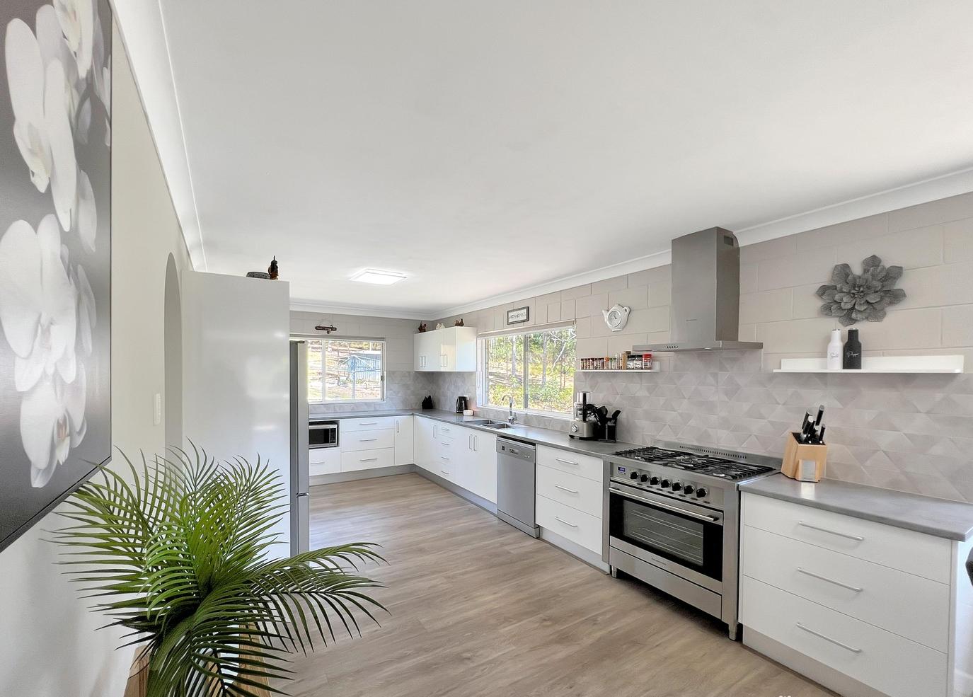 Prop-GPT: House: QLD Veteran, QLD 4570 Home For Rent