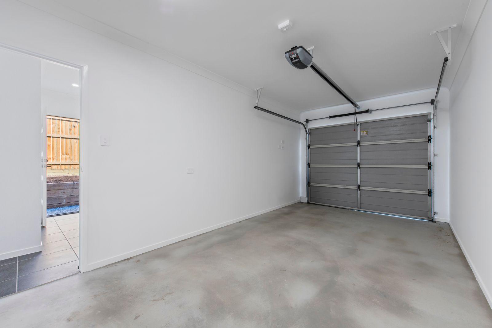 House for Rent: Redbank Plains, QLD 4301, QLD, 4301