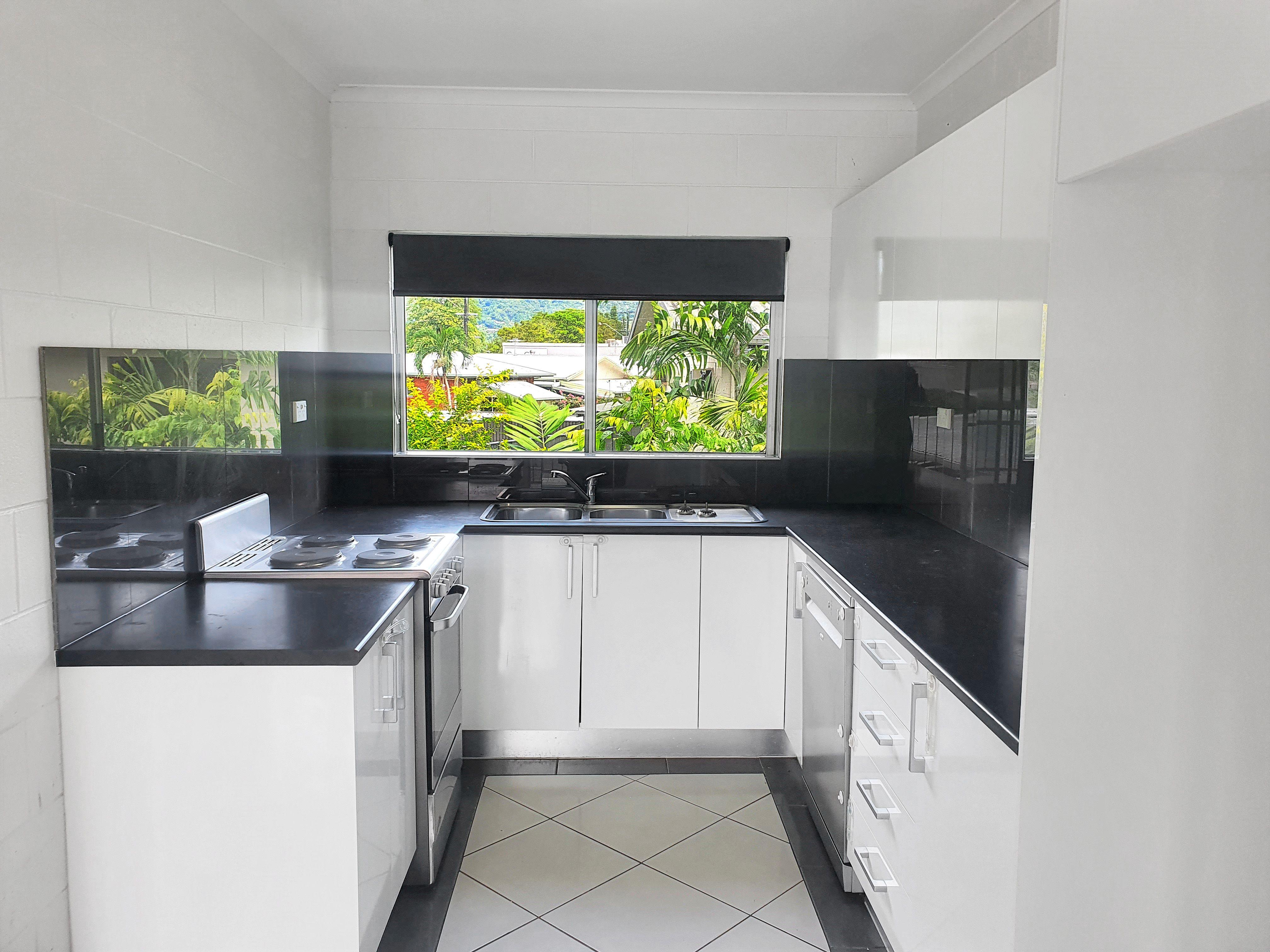 Prop-GPT: 'Unit: QLD Manoora, QLD 4870 Home For Rent'