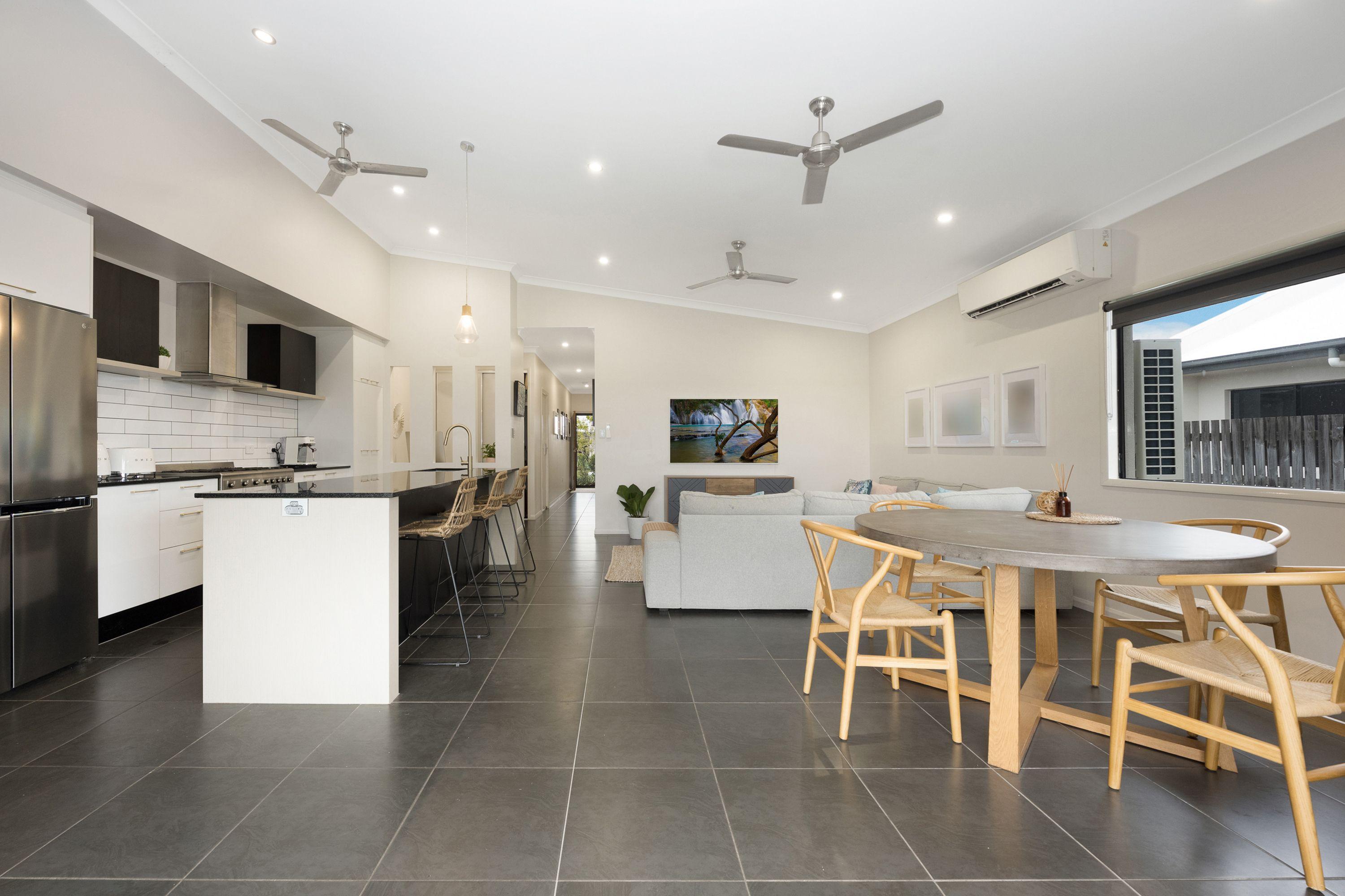 Stunning Home in Burdell