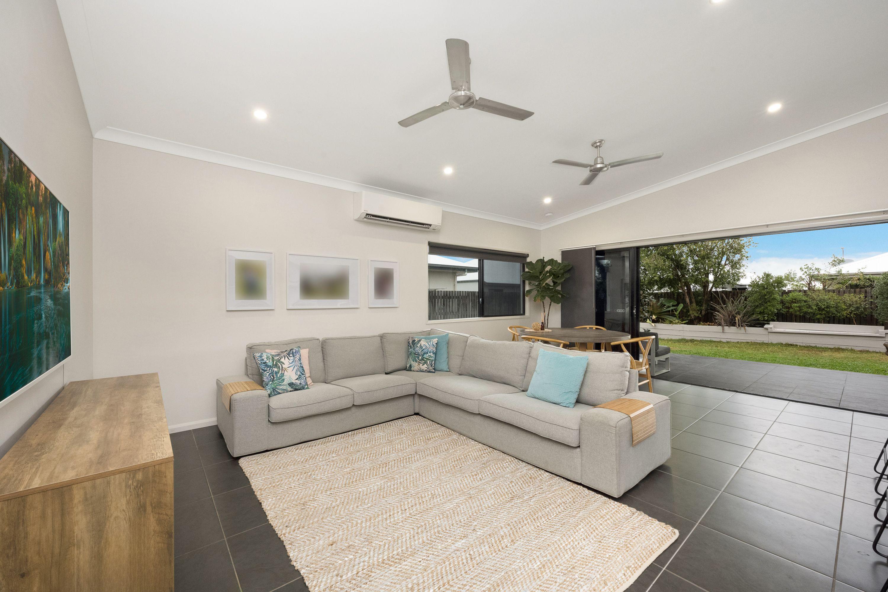 Stunning Home in Burdell