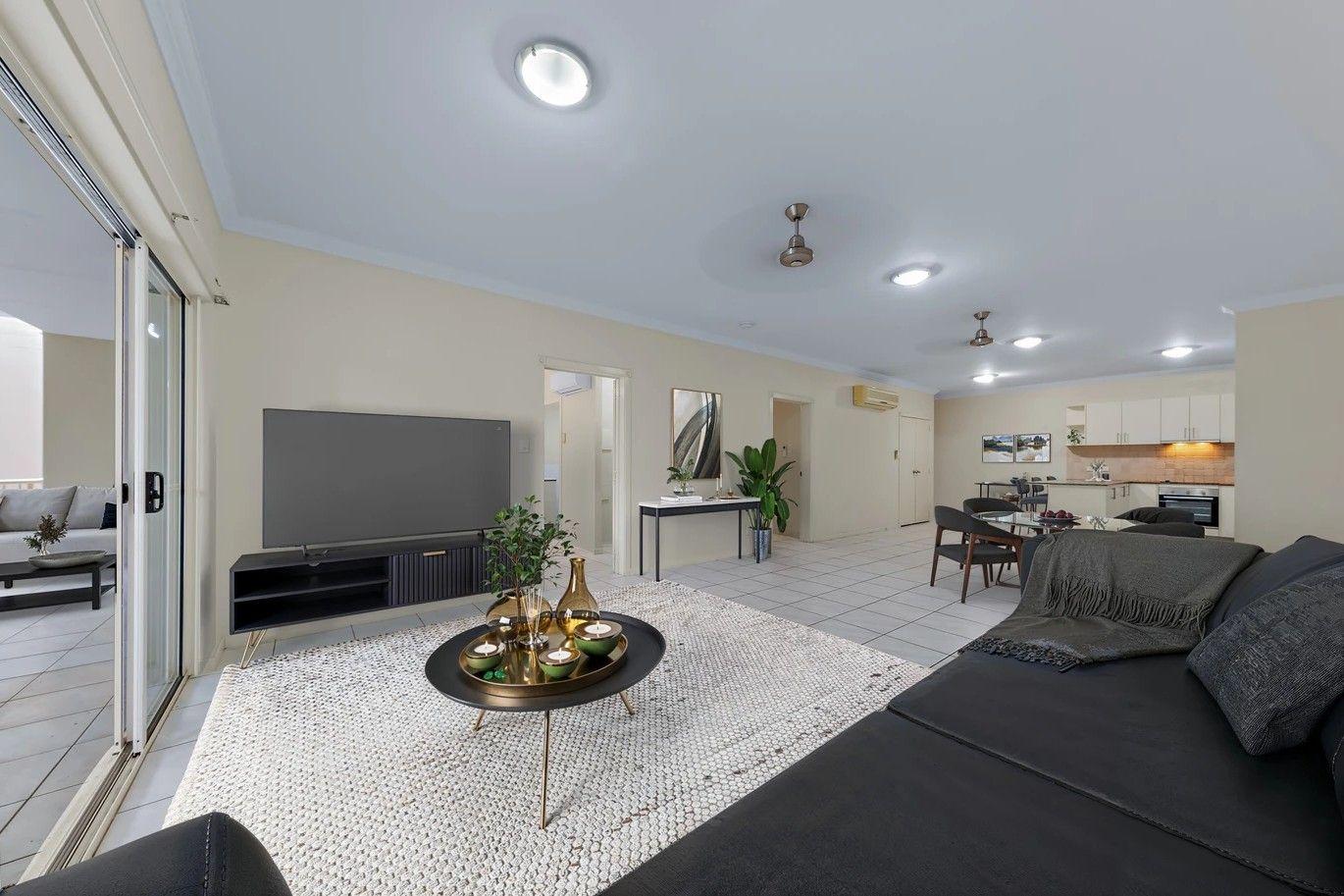 Prop-GPT: Unit: QLD Cannonvale, QLD 4802 Home For Rent