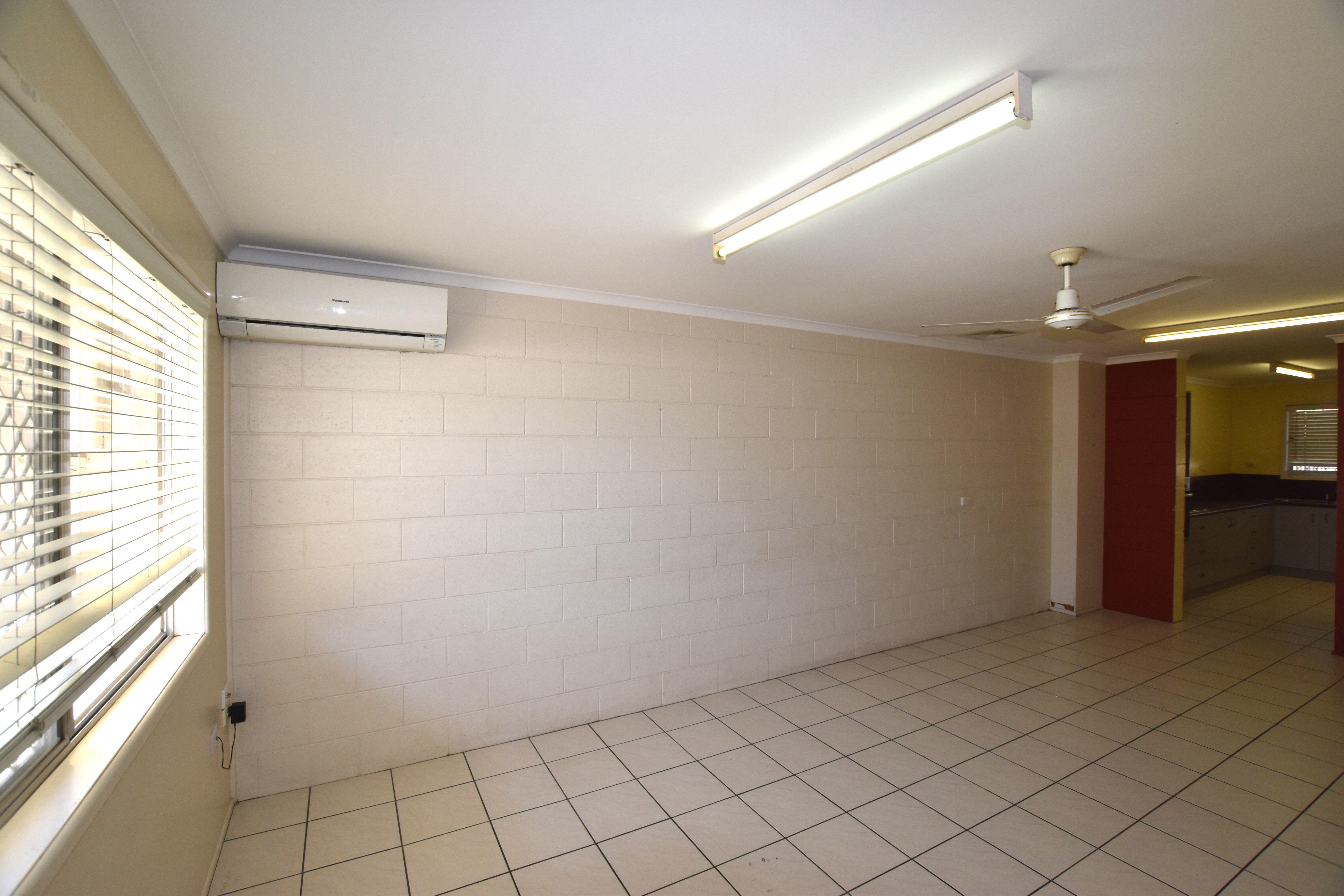 Unit for Rent: Gladstone Central, QLD 4680, QLD, 4680