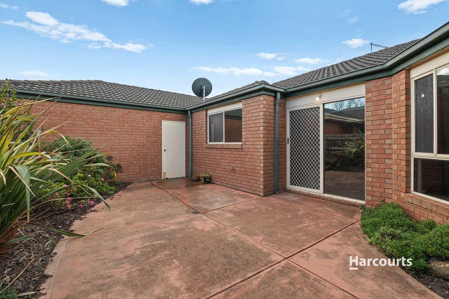 17 Bristol Mews, Craigieburn, VIC 3064 - House for Rent - harcourts.net