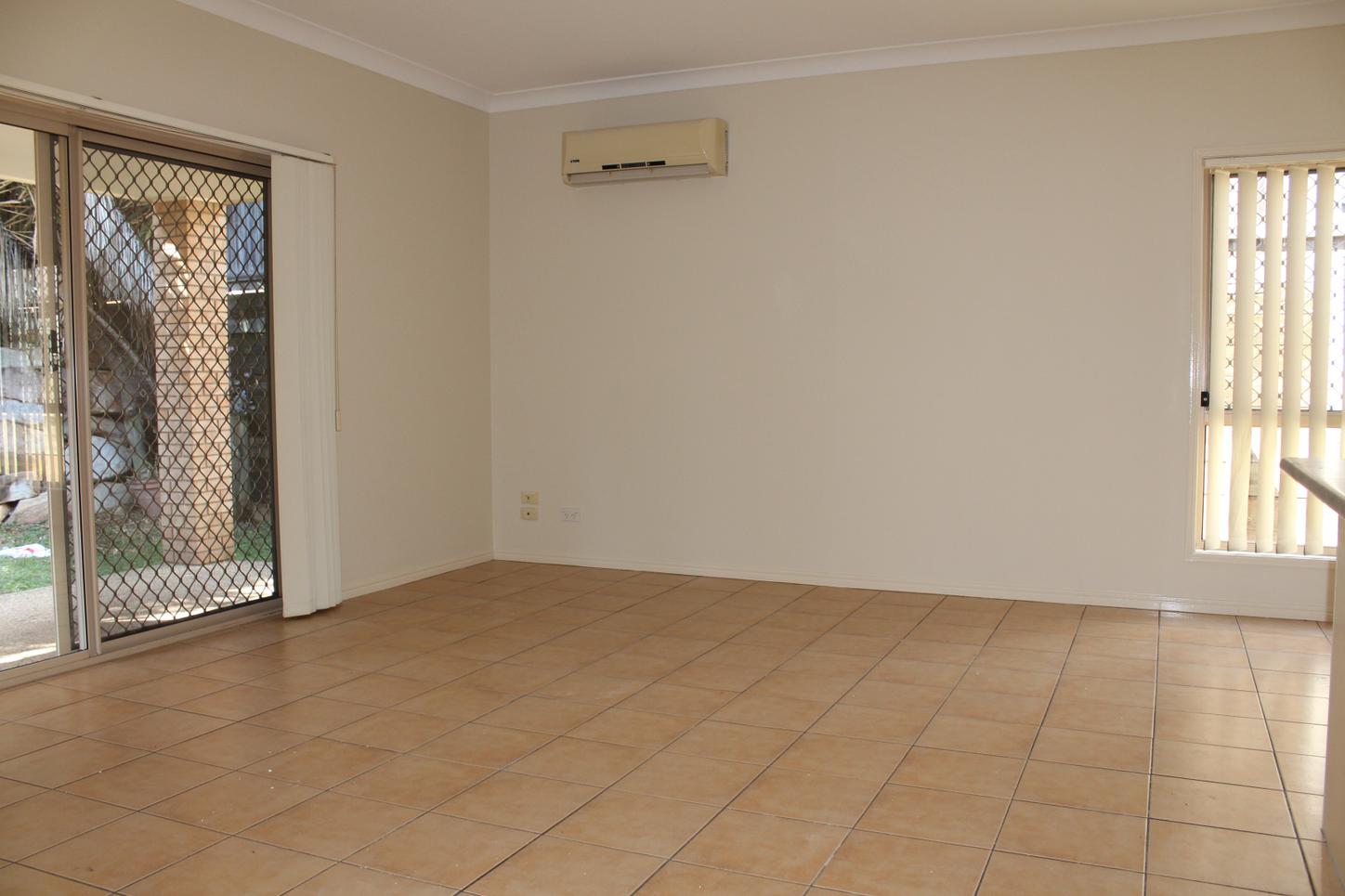 House for Rent: Edens Landing, QLD 4207, QLD, 4207