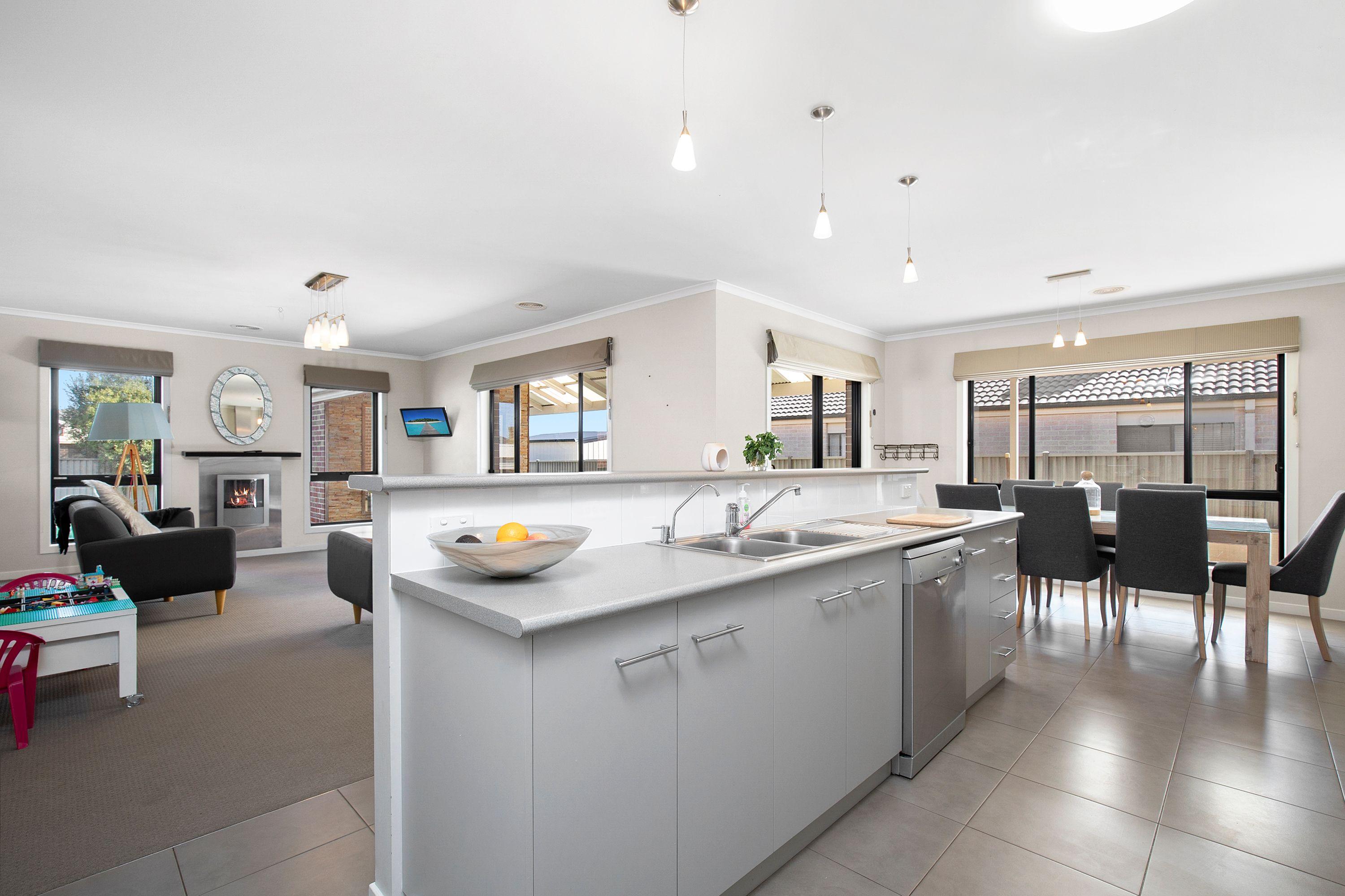 House for Rent: Alfredton, VIC 3350, VIC, 3350