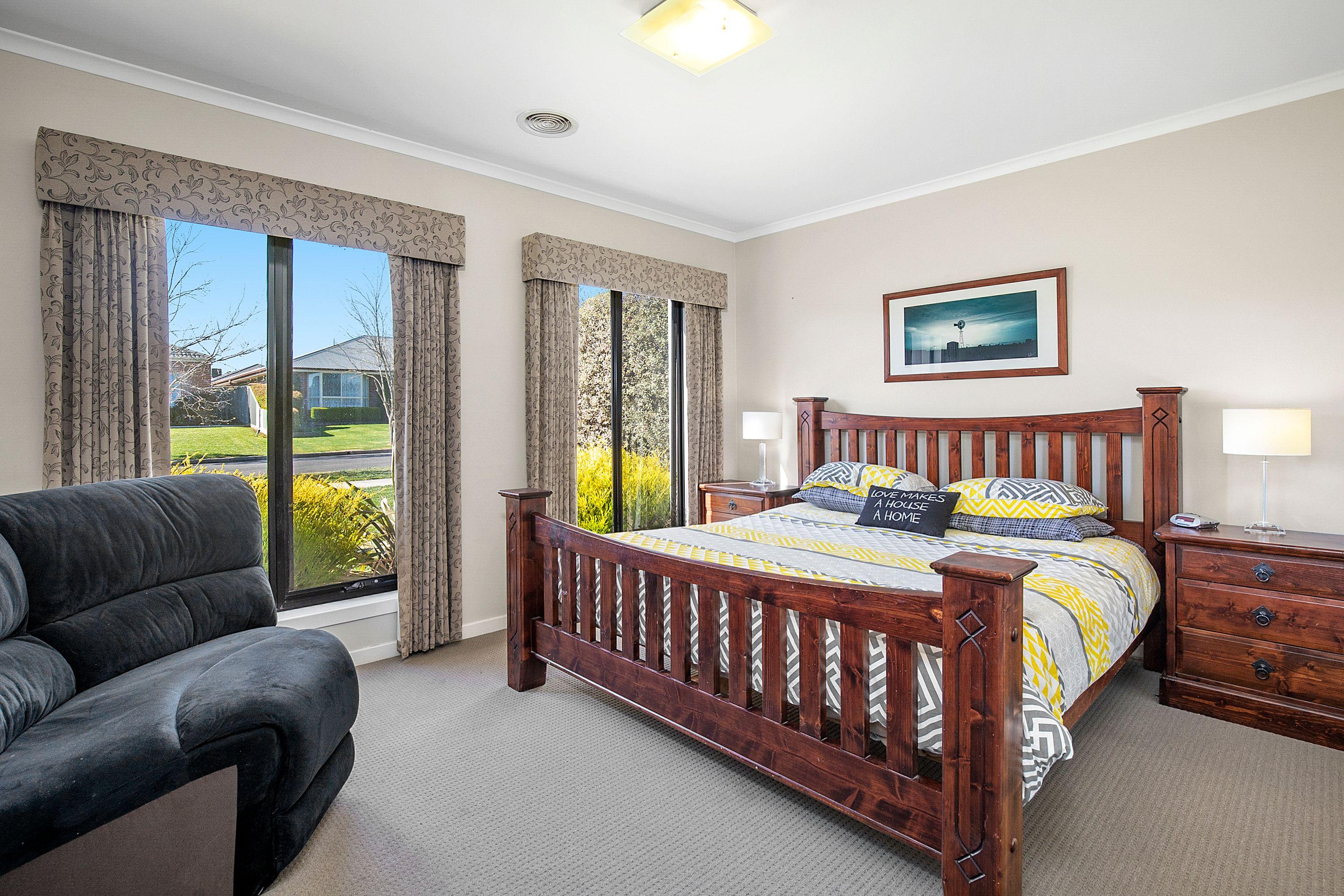 House for Rent: Alfredton, VIC 3350, VIC, 3350