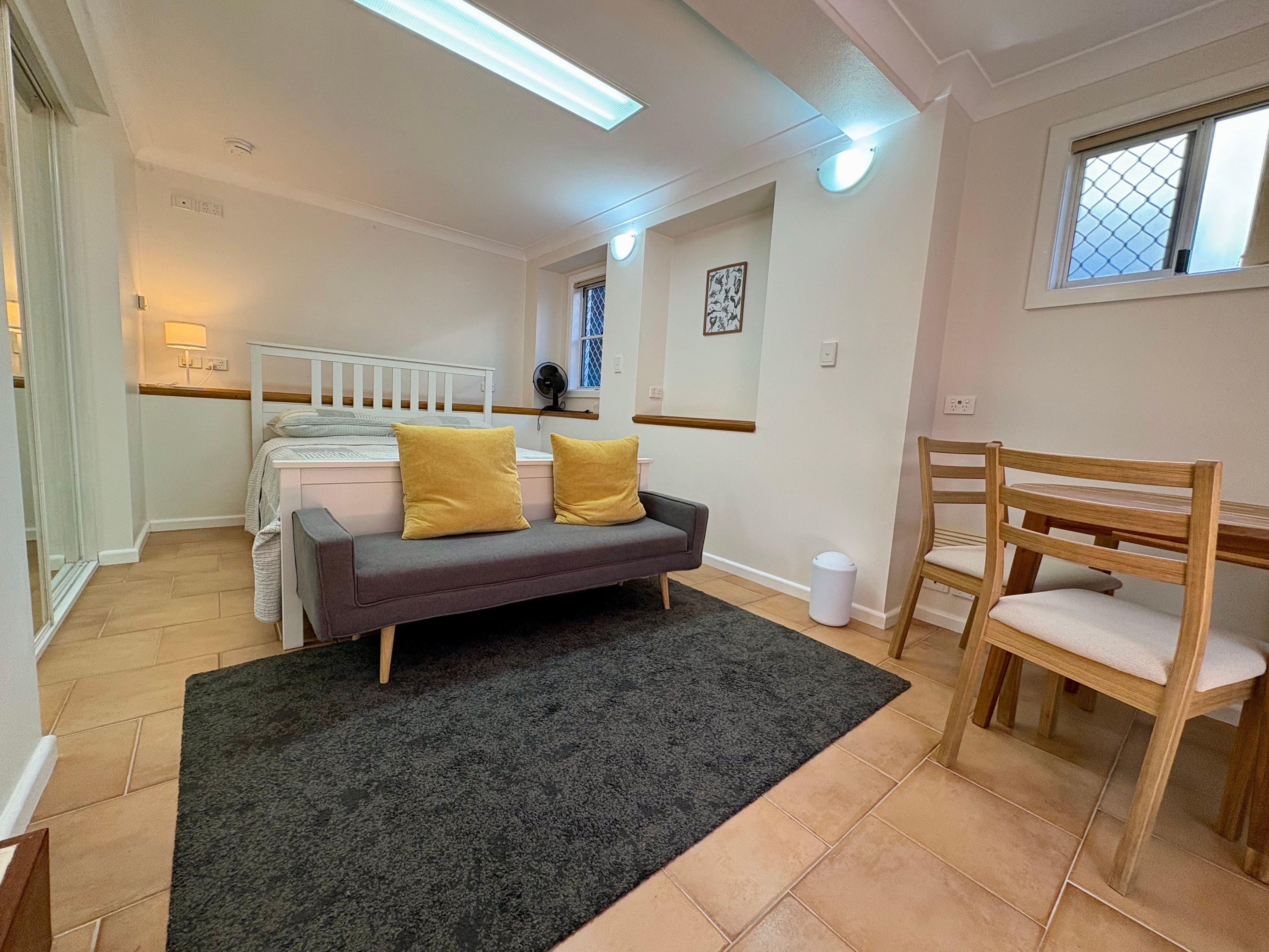 Prop-GPT: Studio: NSW Ryde, NSW 2112 Home For Rent