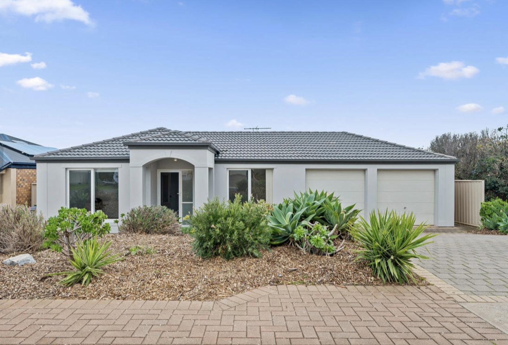Prop-GPT: House: SA Sellicks Beach, SA 5174 Home For Rent