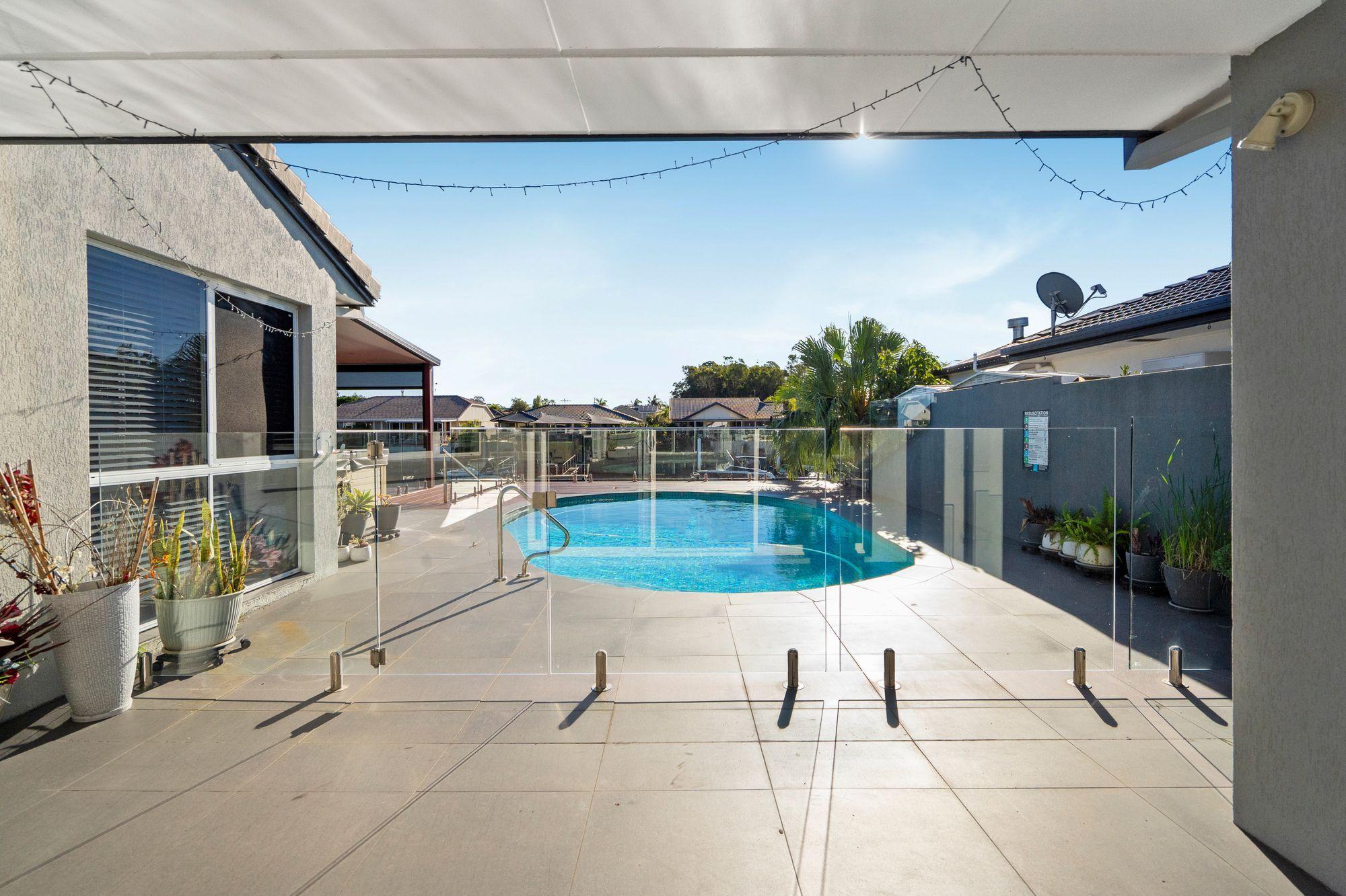 House for Rent: Runaway Bay, QLD 4216, QLD, 4216