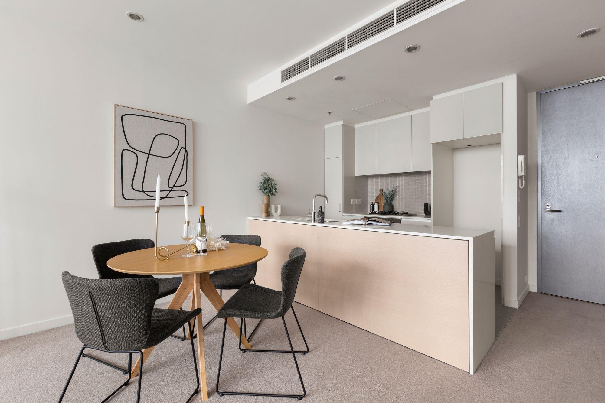 Apartment for Rent: St Kilda Road Melbourne, VIC 3004, VIC, 3004