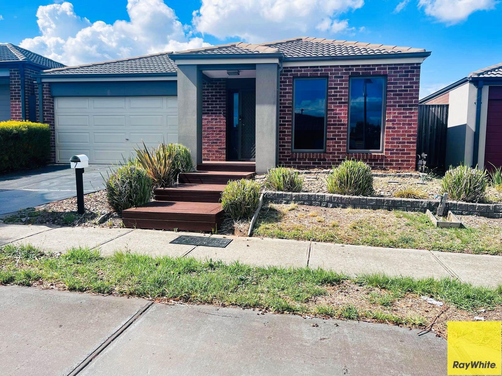 Prop-GPT: House: VIC Tarneit, VIC 3029 Home For Rent