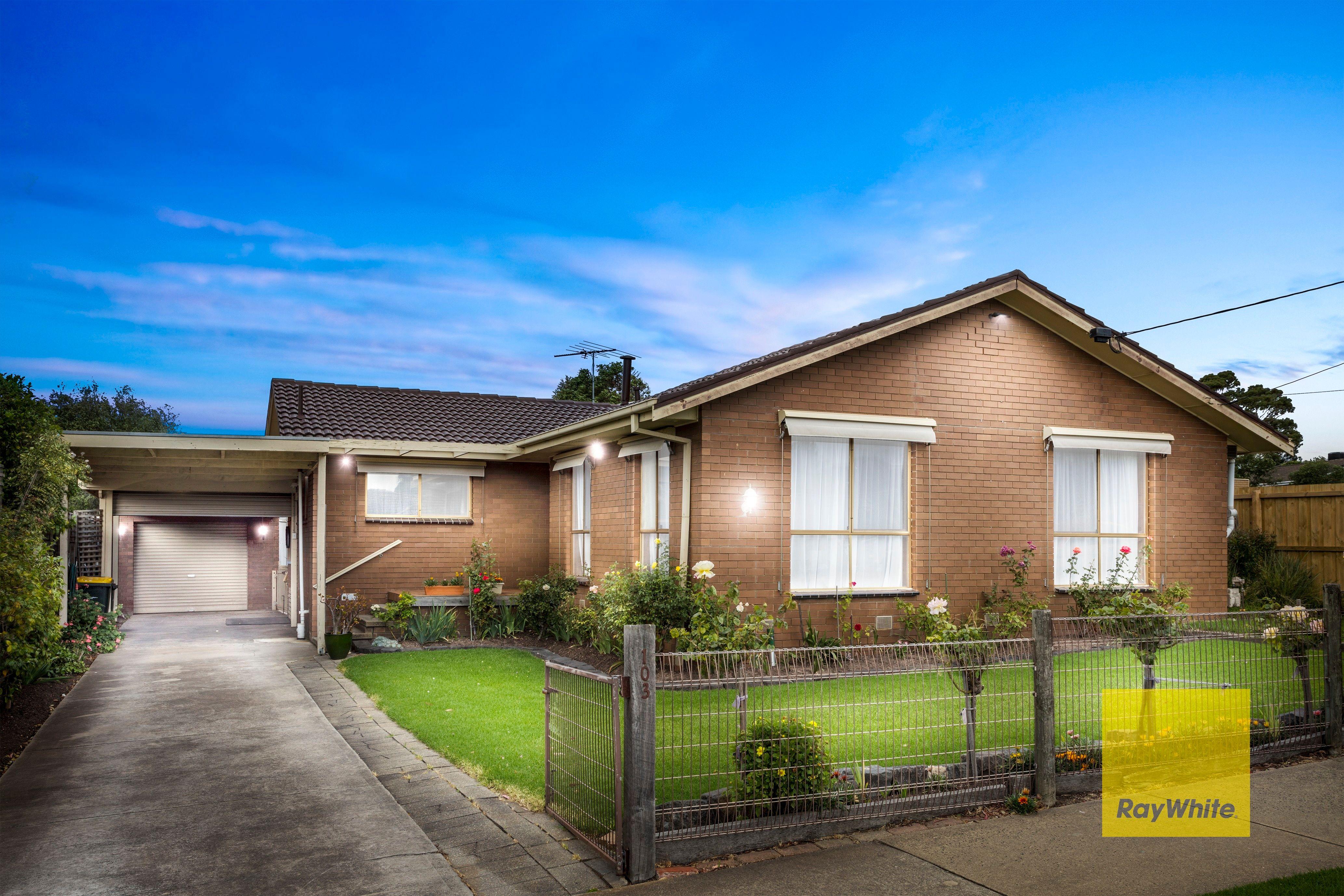 Prop-GPT: House: VIC Grovedale, VIC 3216 Home For Rent
