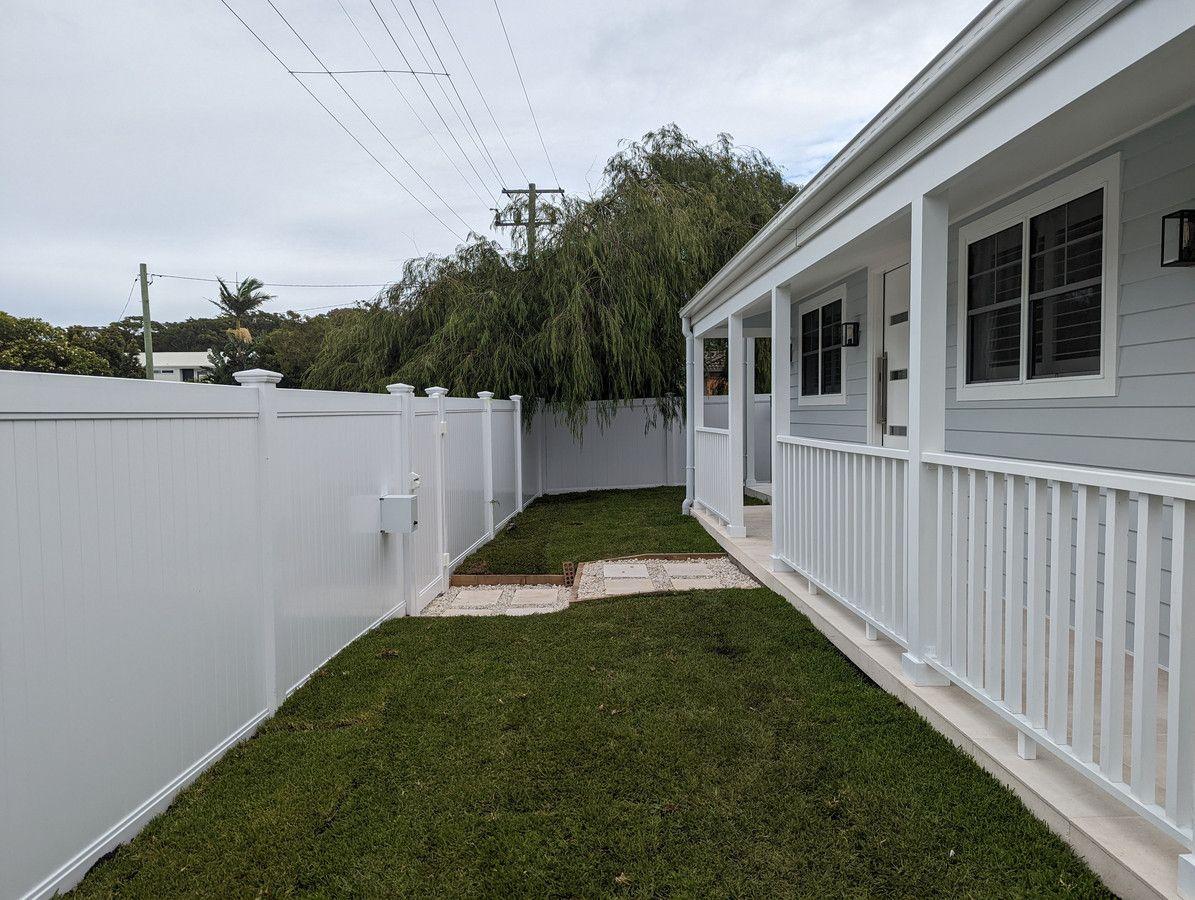Prop-GPT: House: NSW Bateau Bay, NSW 2261 Home For Rent
