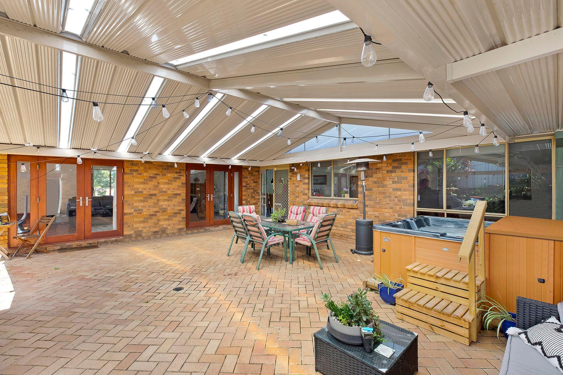 Spacious family home in a great location...