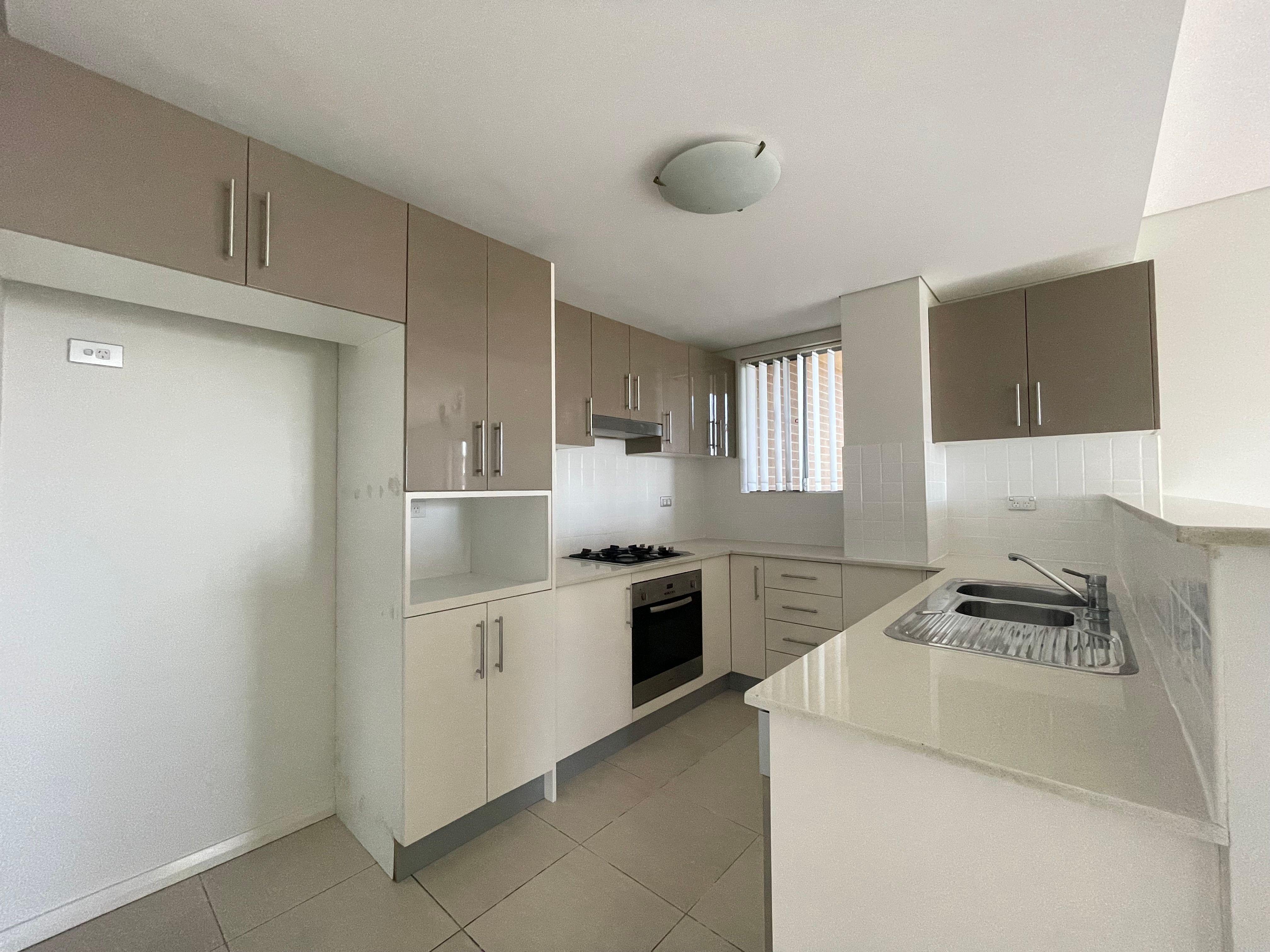 Apartment for Rent: Bankstown, NSW 2200, NSW, 2200