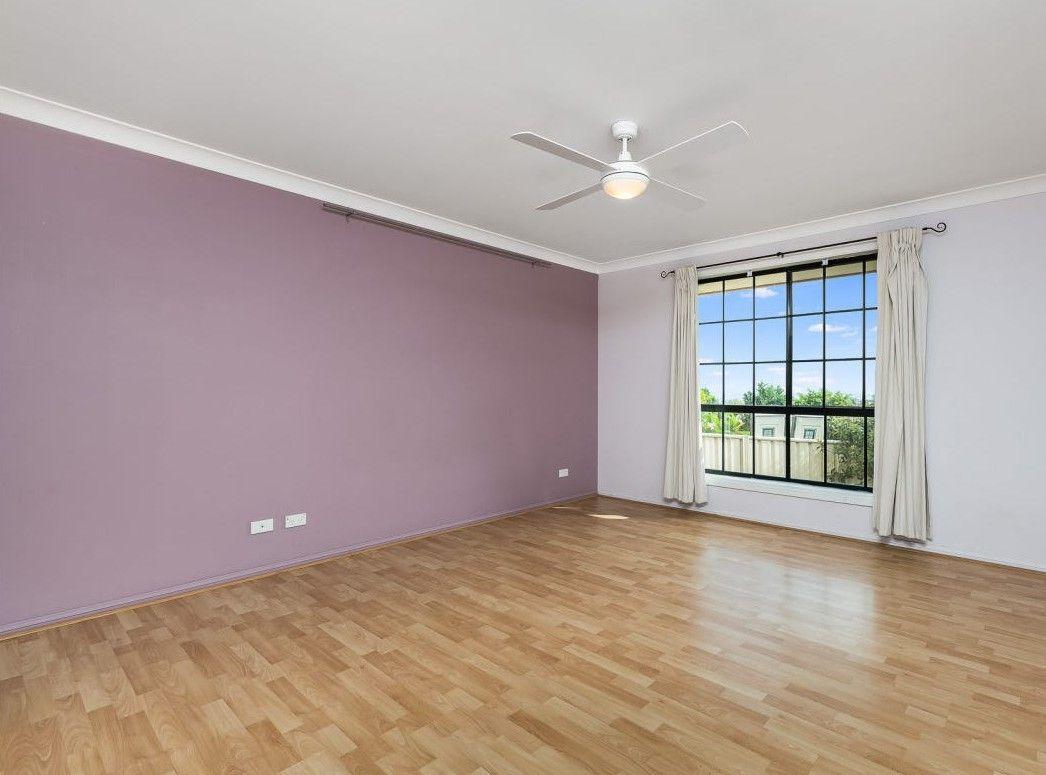 House for Rent: Narellan Vale, NSW 2567, NSW, 2567