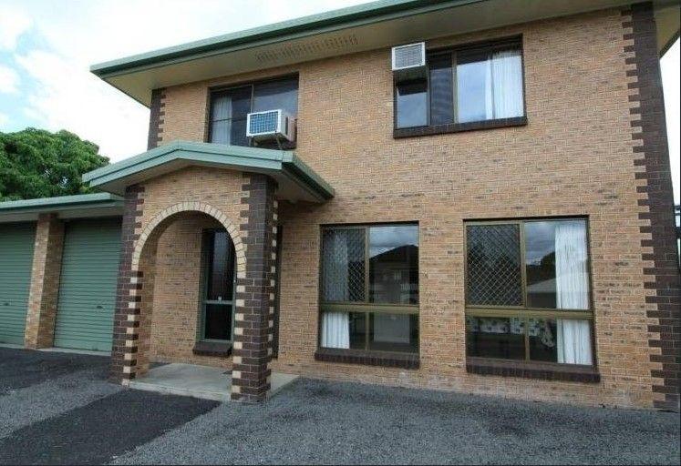 Prop-GPT: Townhouse: QLD Wandal, QLD 4700 Home For Rent