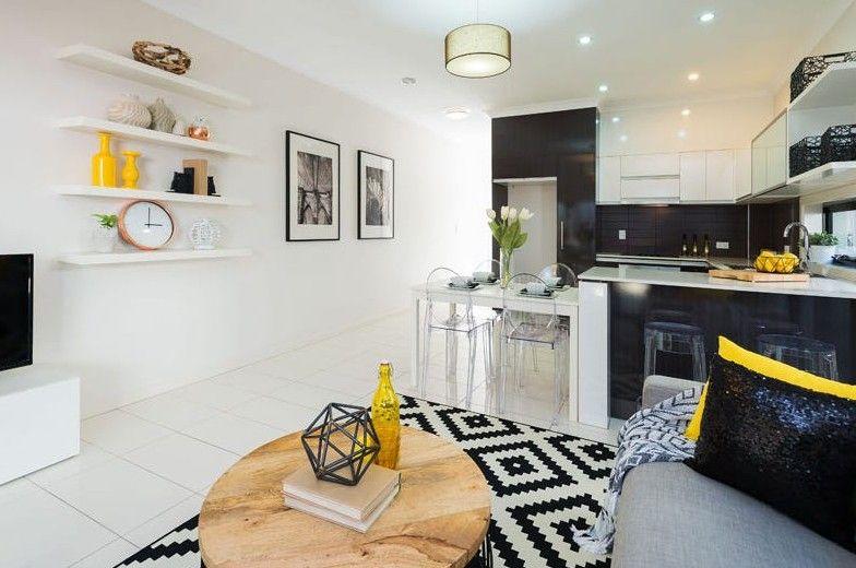 Modern 3-Bedroom Retreat in Annerley