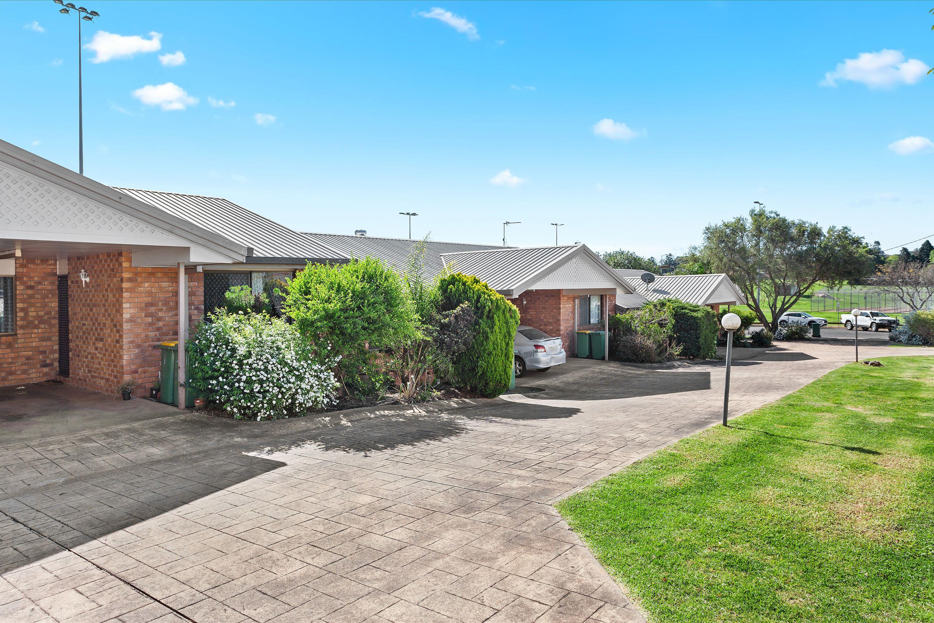Unit for Rent: Wilsonton, QLD 4350, QLD, 4350