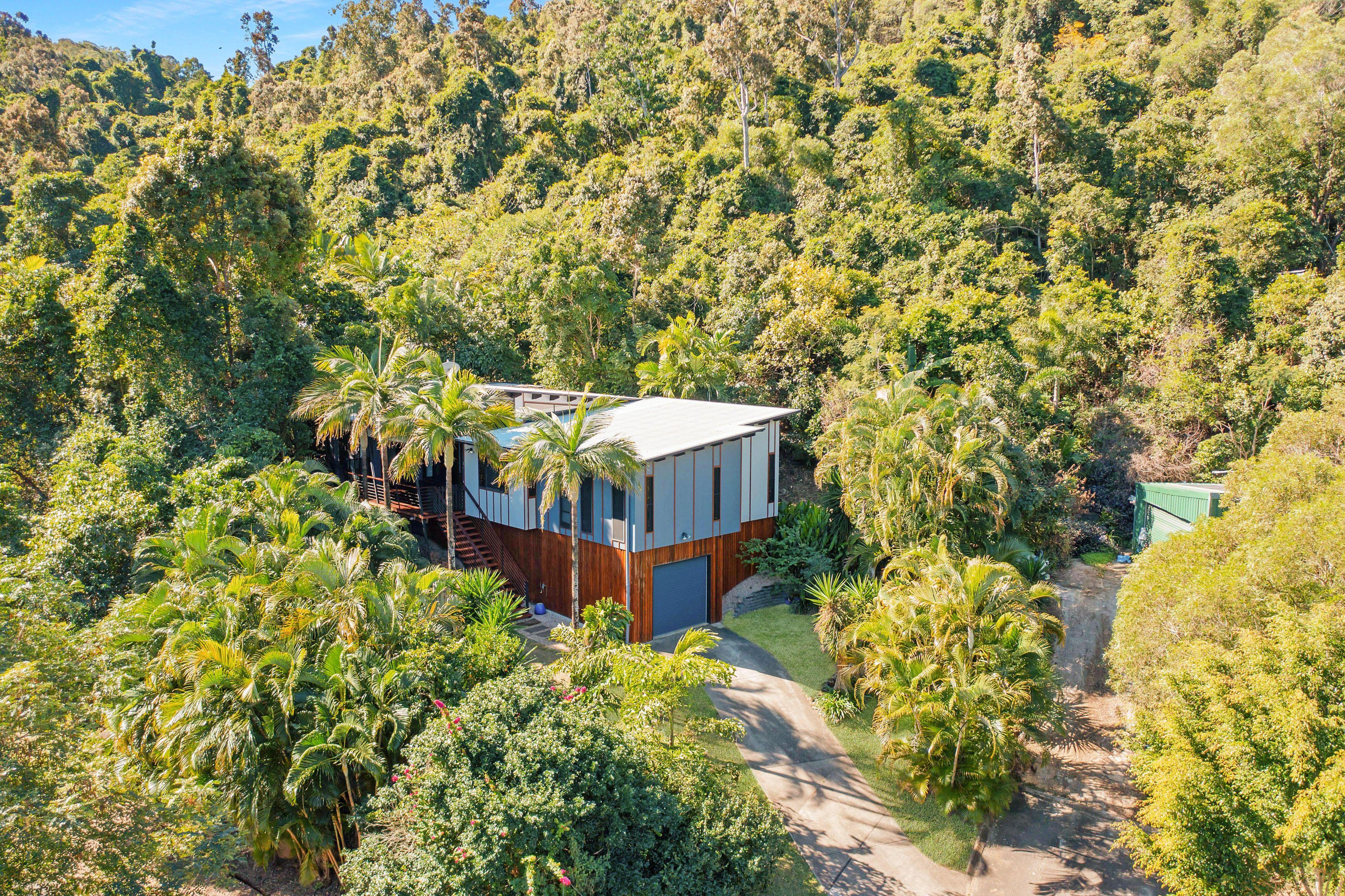 3 Bedroom Home in Rain-forest setting