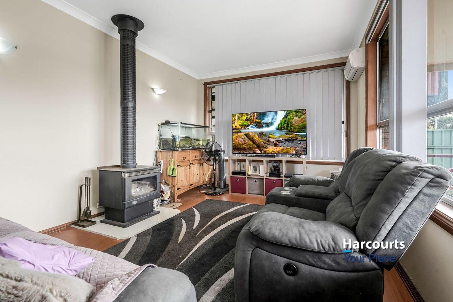 House for Rent: Oxley Park, NSW 2760, NSW, 2760
