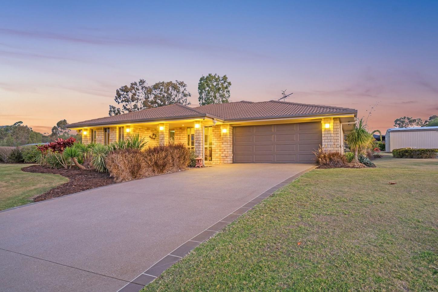 Prop-GPT: Property: QLD Tamborine, QLD 4270 Queensland 4270