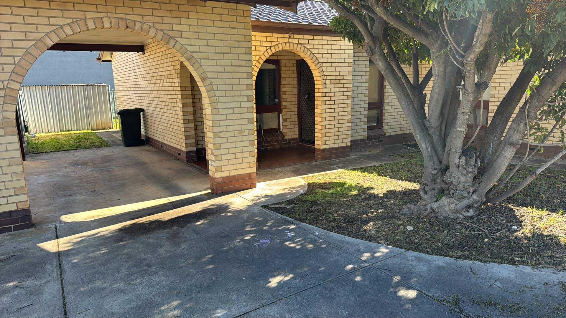 Prop-GPT: House: SA Klemzig, SA 5087 Home For Rent