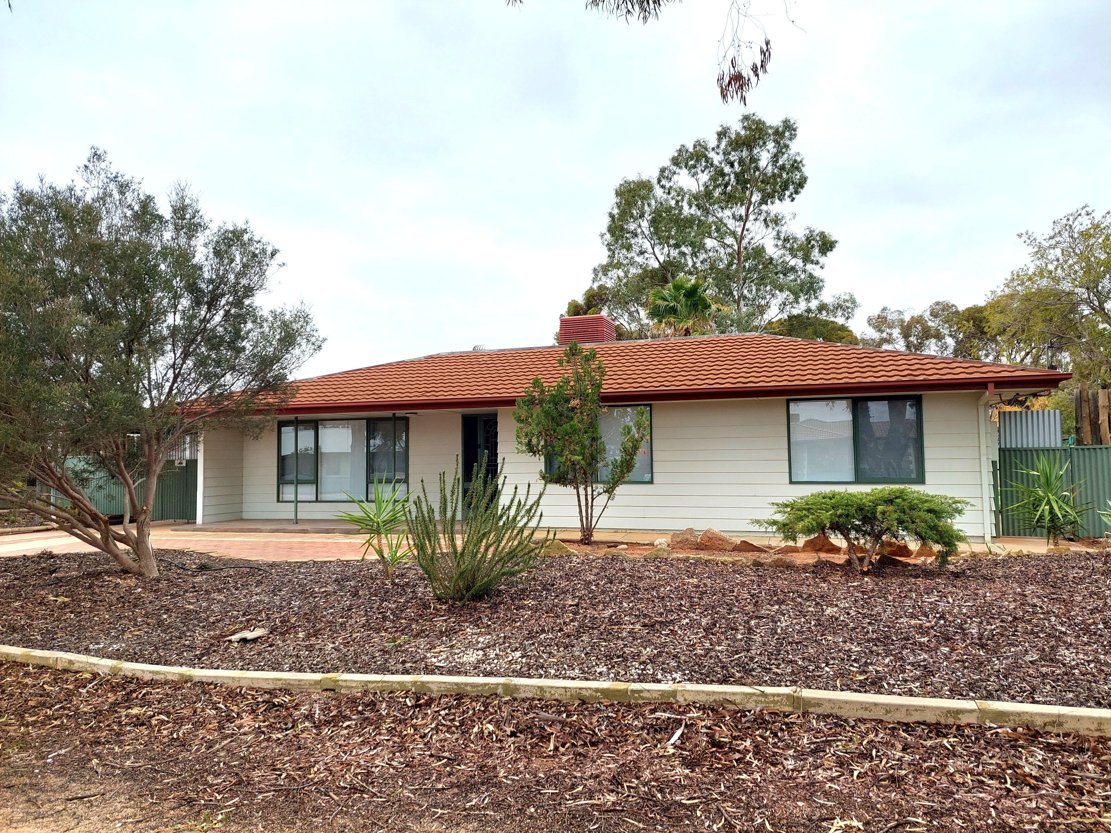 Prop-GPT: House: SA Berri, SA 5343 Home For Rent