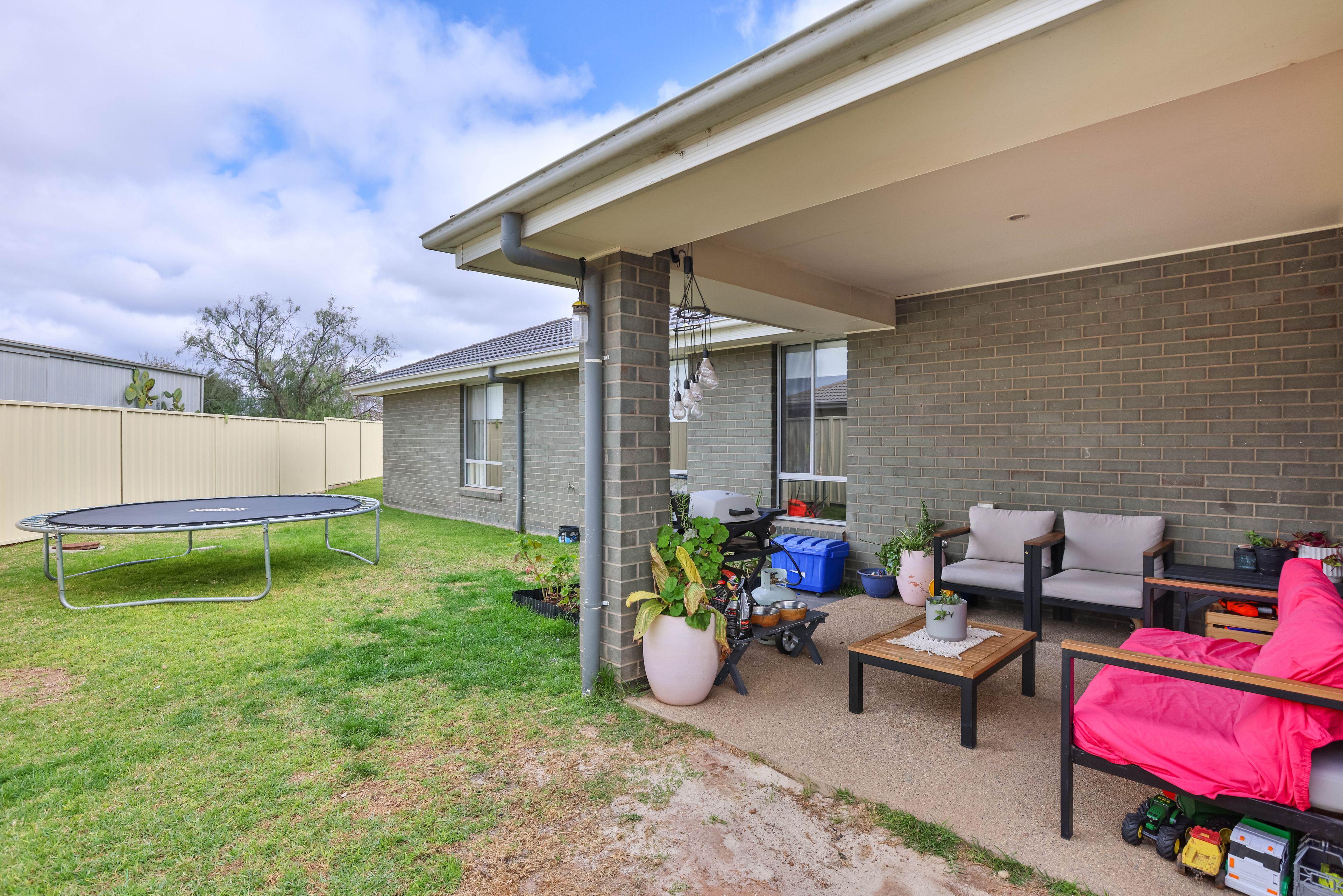 House for Rent: Mildura, VIC 3500, VIC, 3500